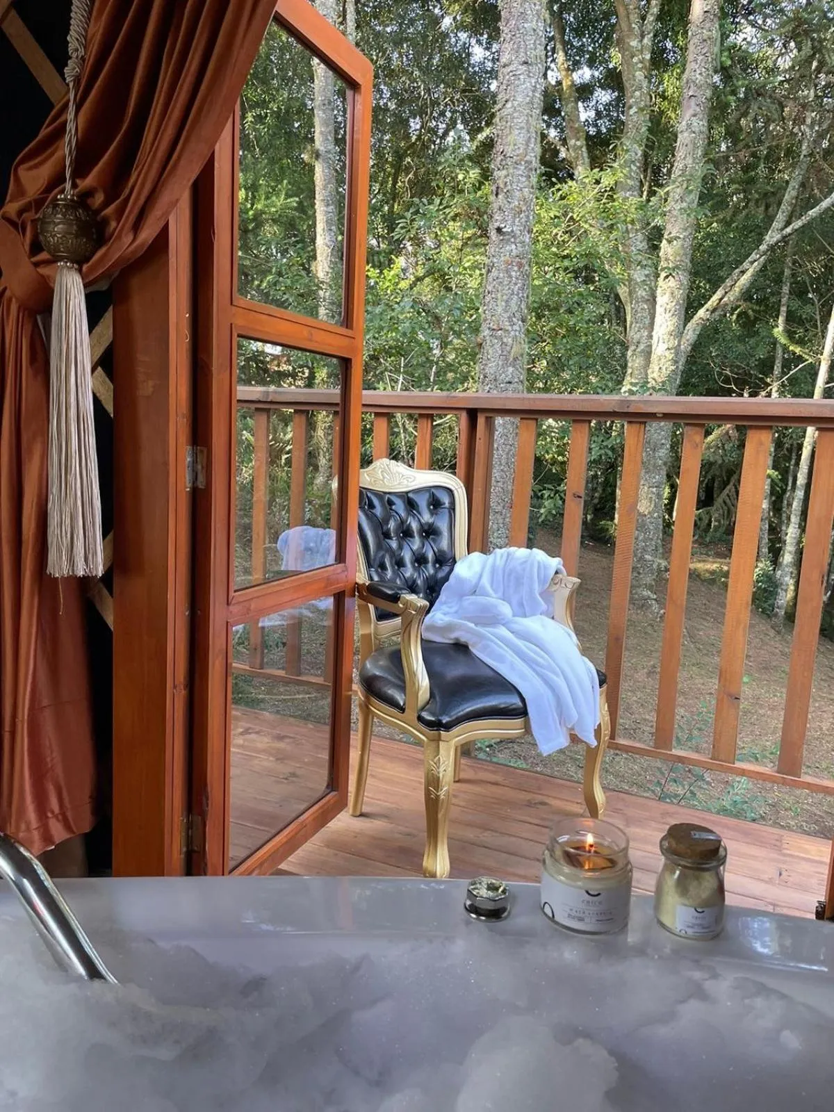 Glamping montain experience