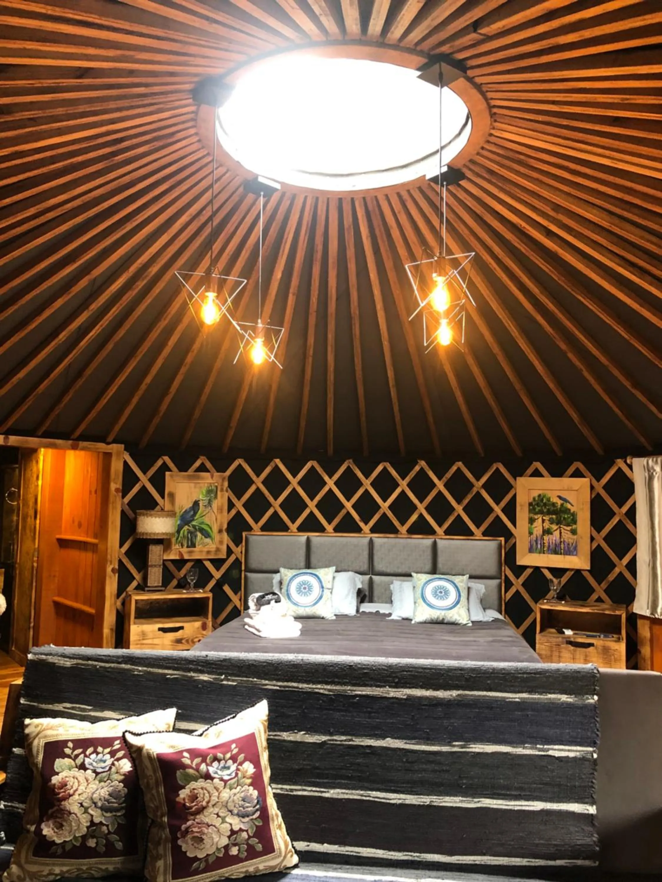 Glamping montain experience