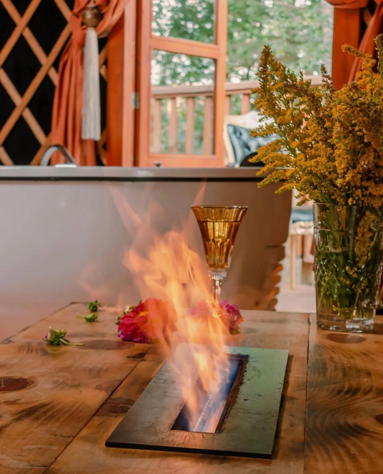 Glamping montain experience