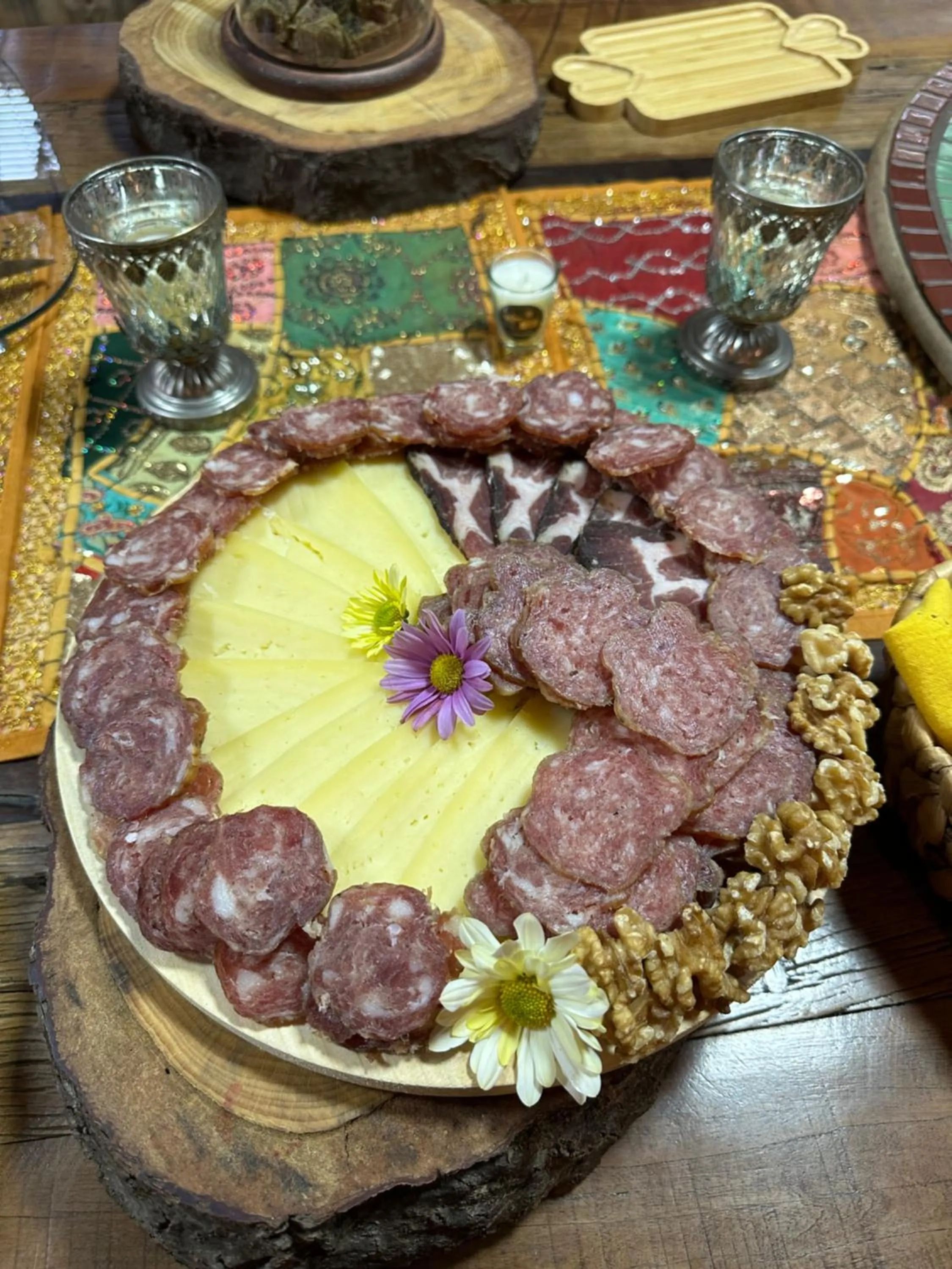 Glamping montain experience