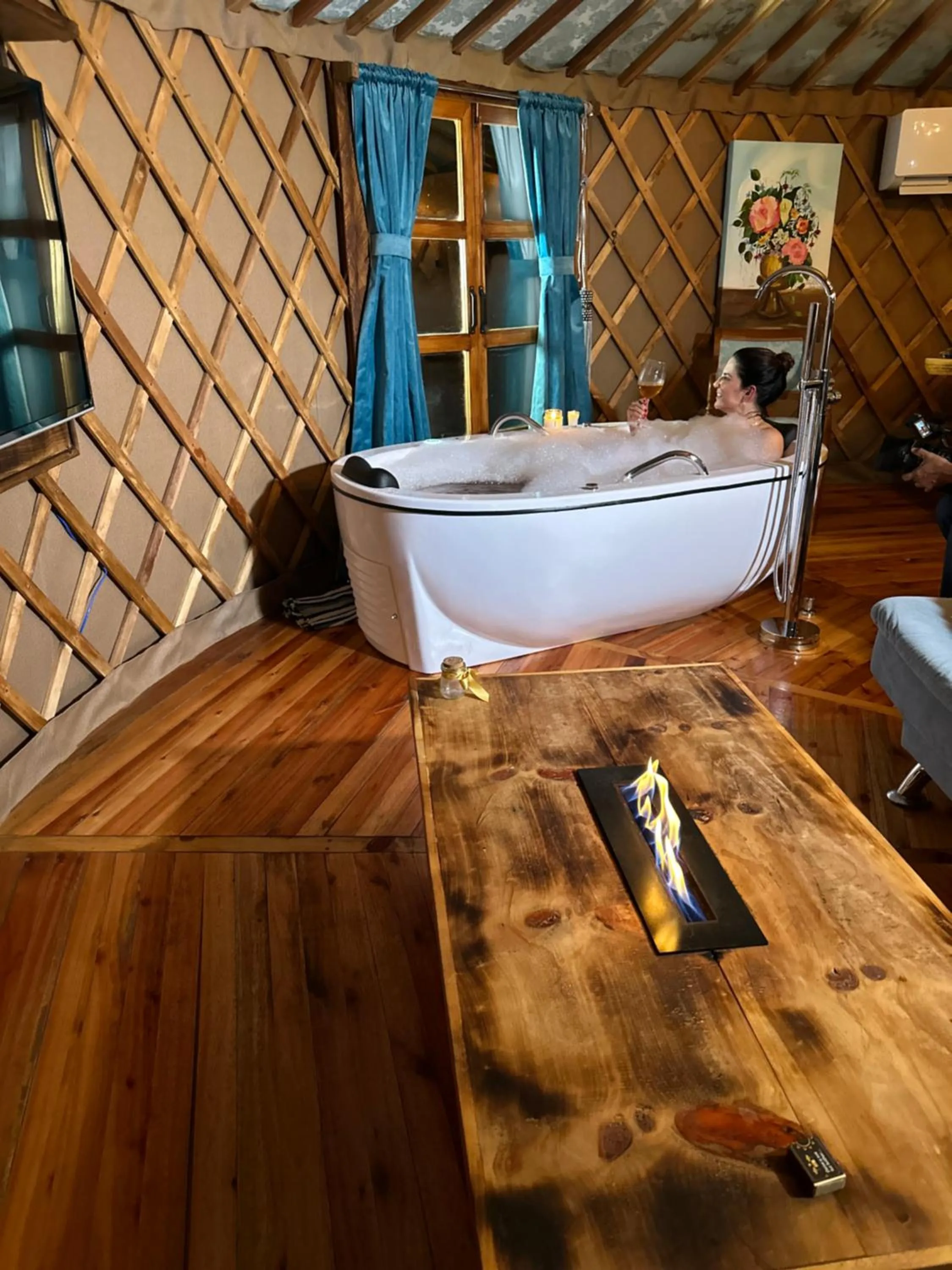 Glamping montain experience