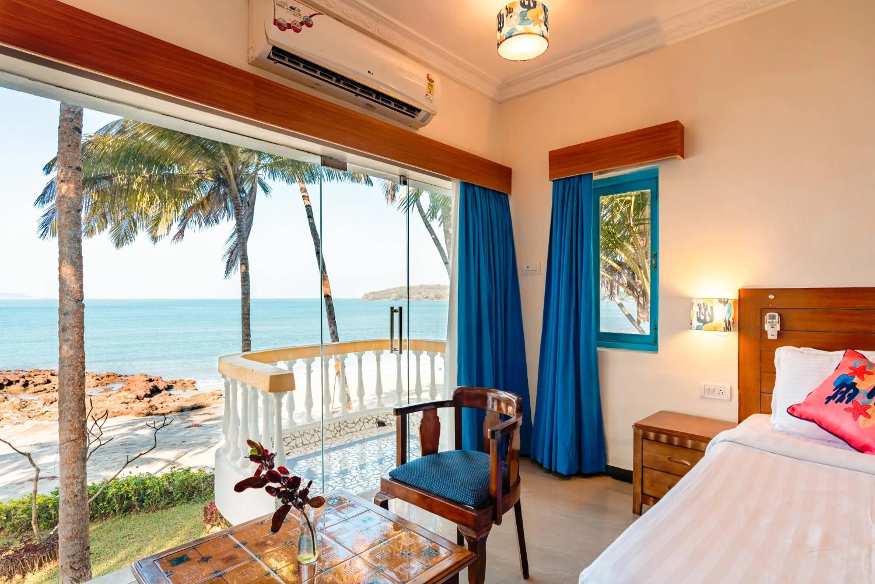View (from property/room), Bed in Bambolim Beach Resort