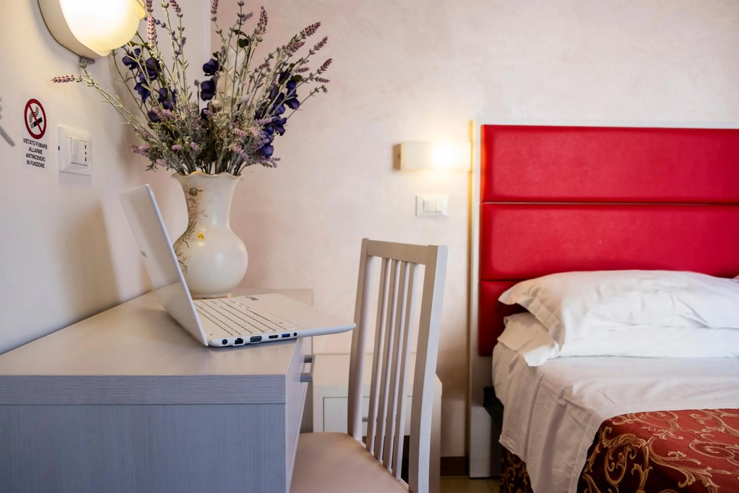 Bedroom, Bed in Hotel Belmar