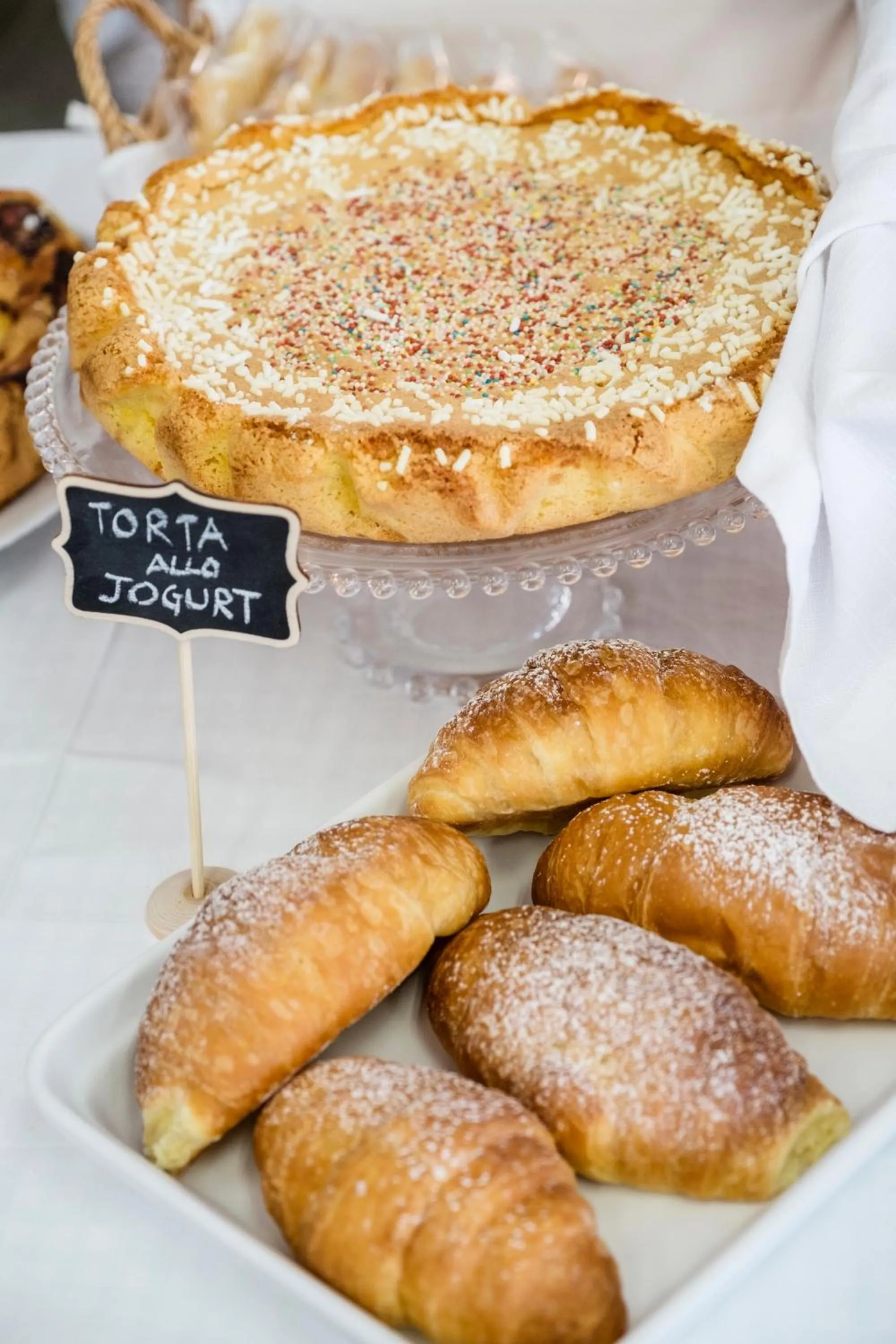 Buffet breakfast in Hotel Belmar