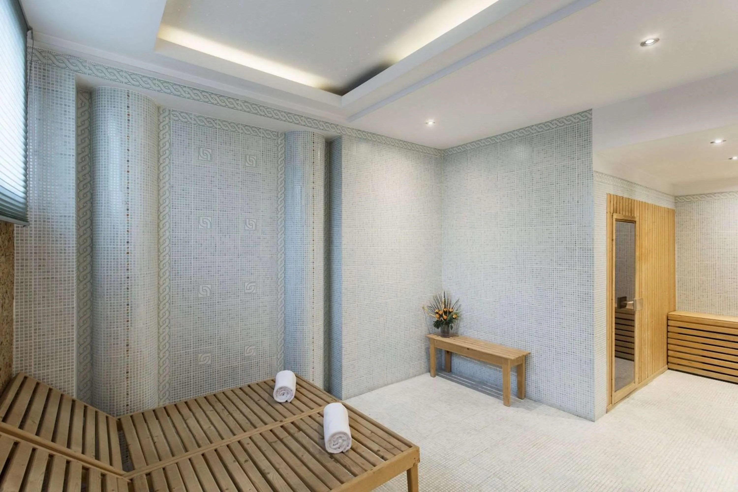 On site, Bed in Ramada Hotel & Suites by Wyndham Bucharest North