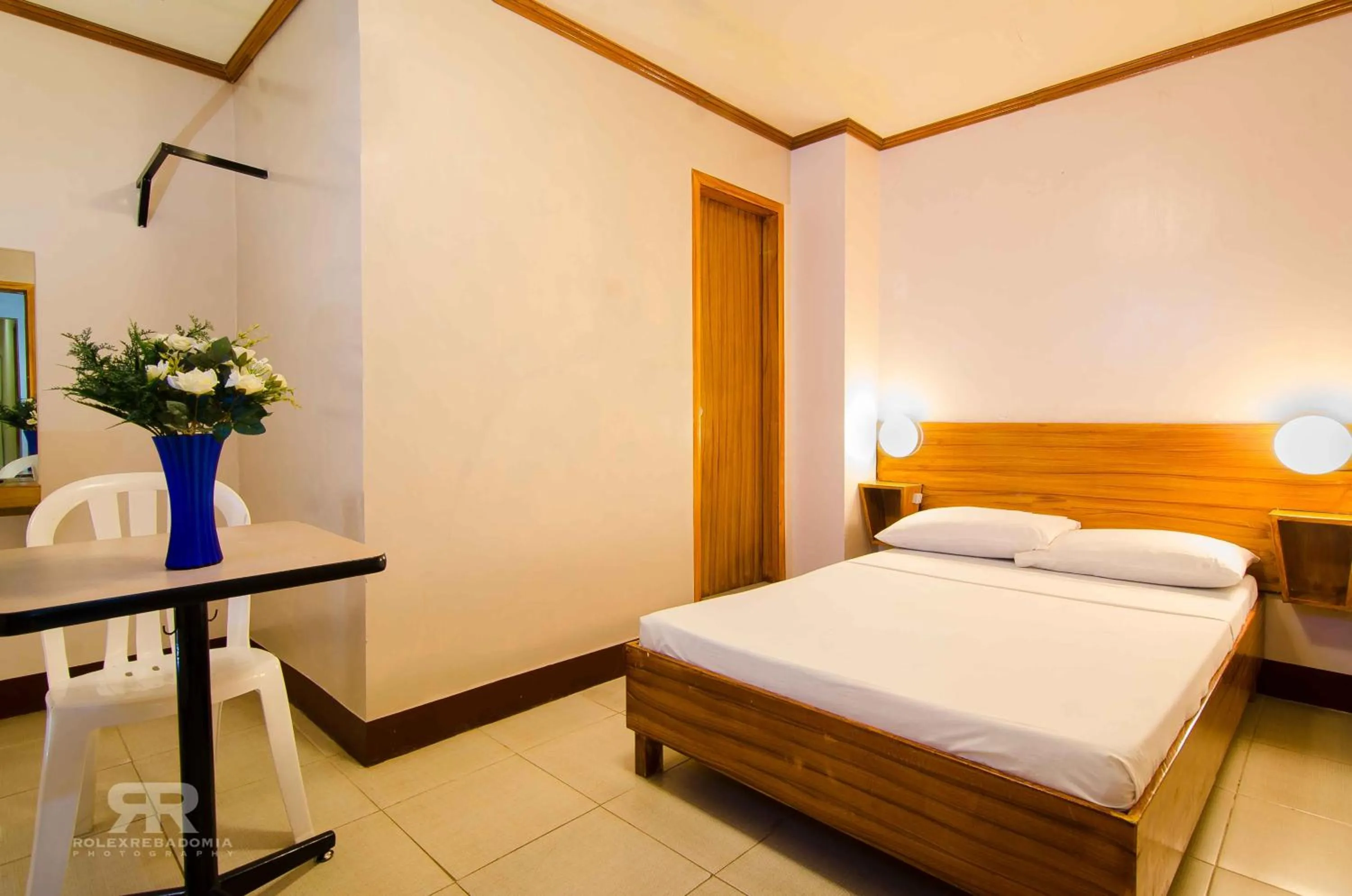 Photo of the whole room, Bed in Diamond Hotel And Resto