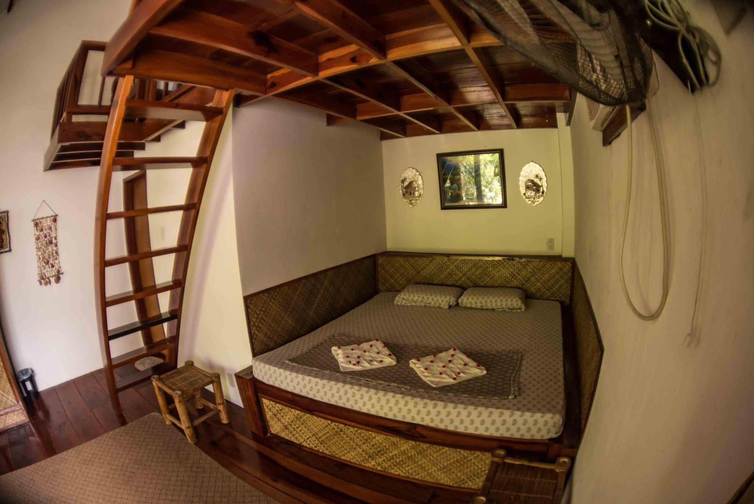 Bed in Romantic Beach Villas