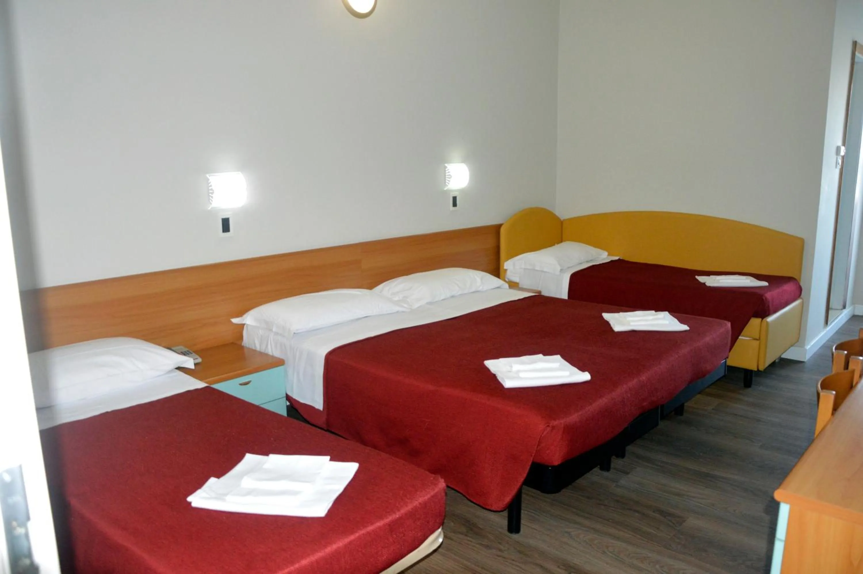 Bed in Hotel Colombo