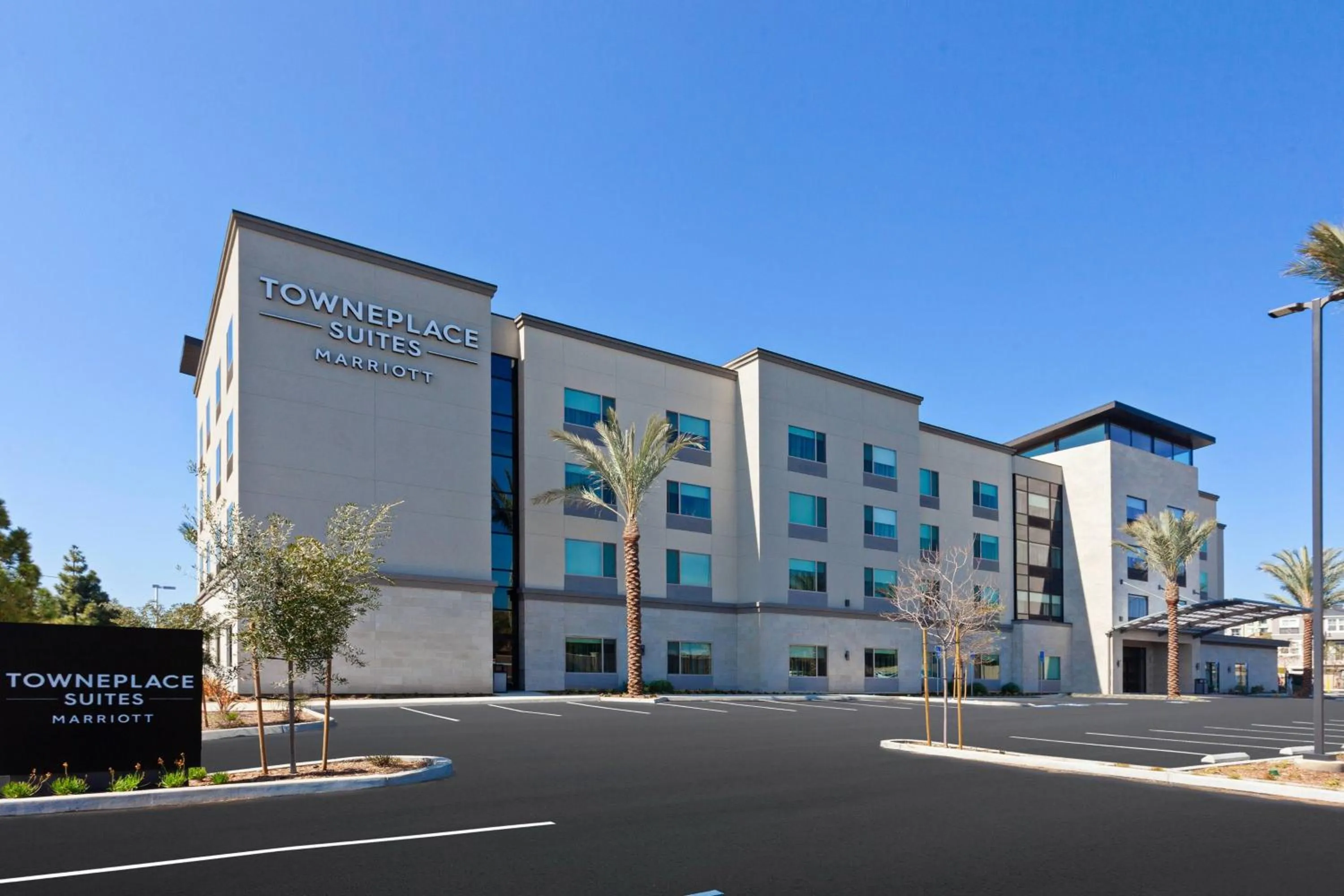 Property building in TownePlace Suites by Marriott San Diego Central
