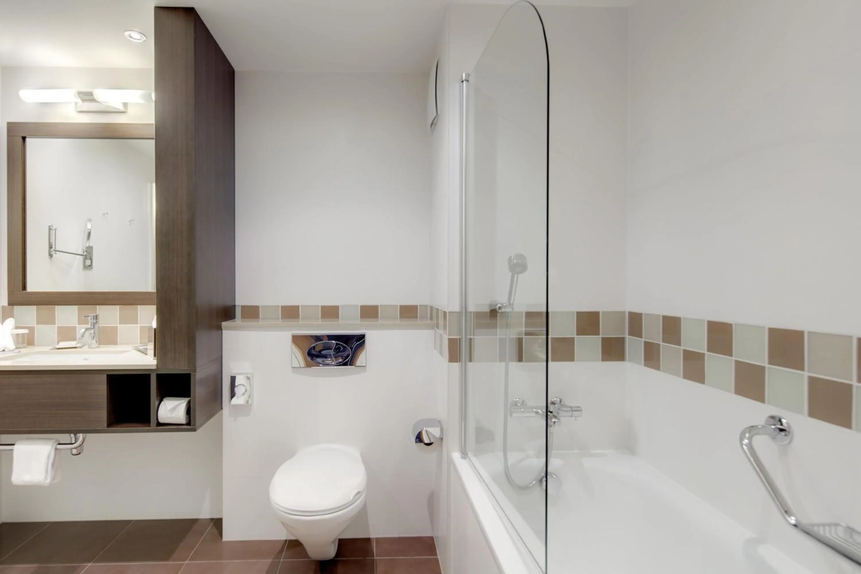 Photo of the whole room in Hilton Dublin Kilmainham