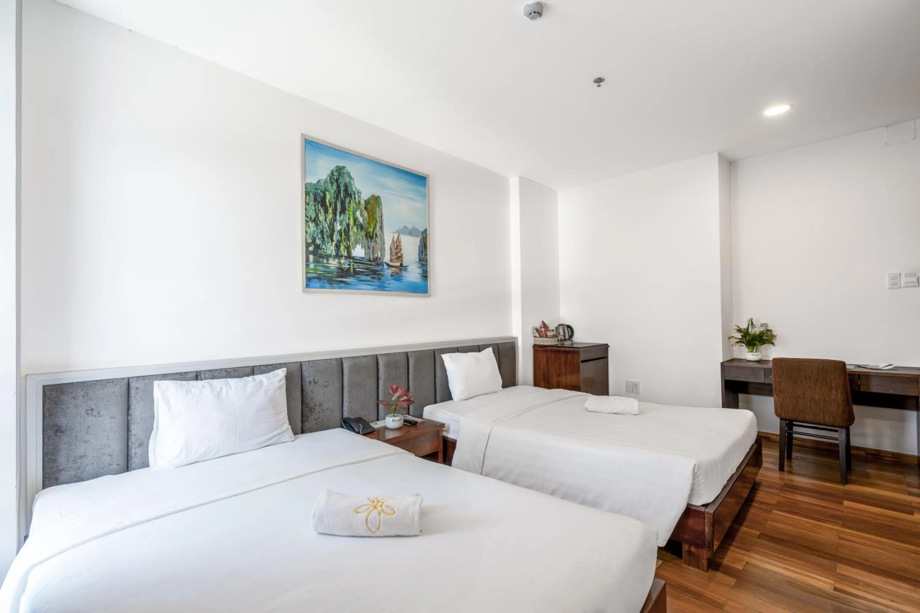 Photo of the whole room, Bed in Tarasa Hotel