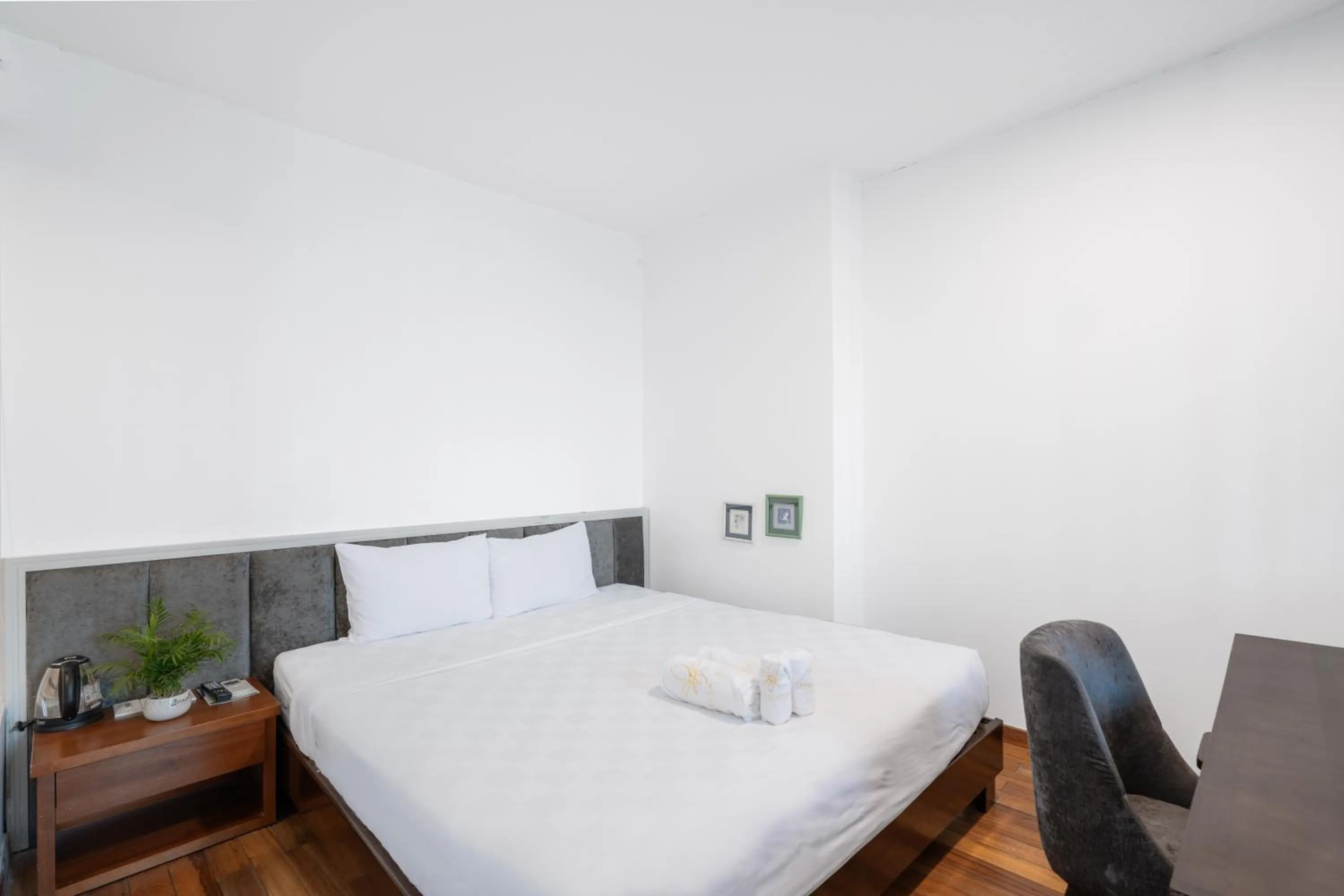 Photo of the whole room, Bed in Tarasa Hotel