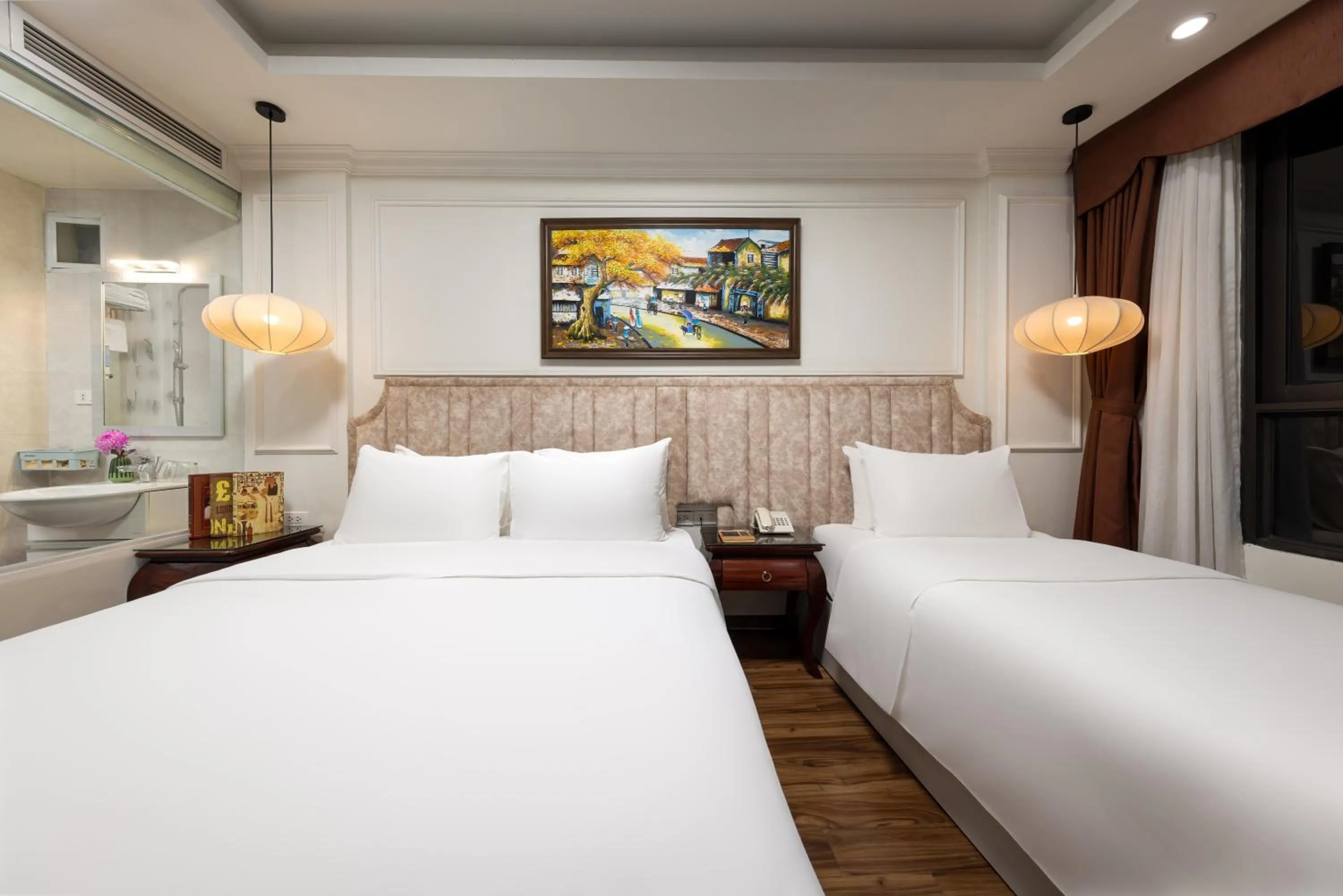 Photo of the whole room, Bed in Golden Legend Palace Hotel & Travel