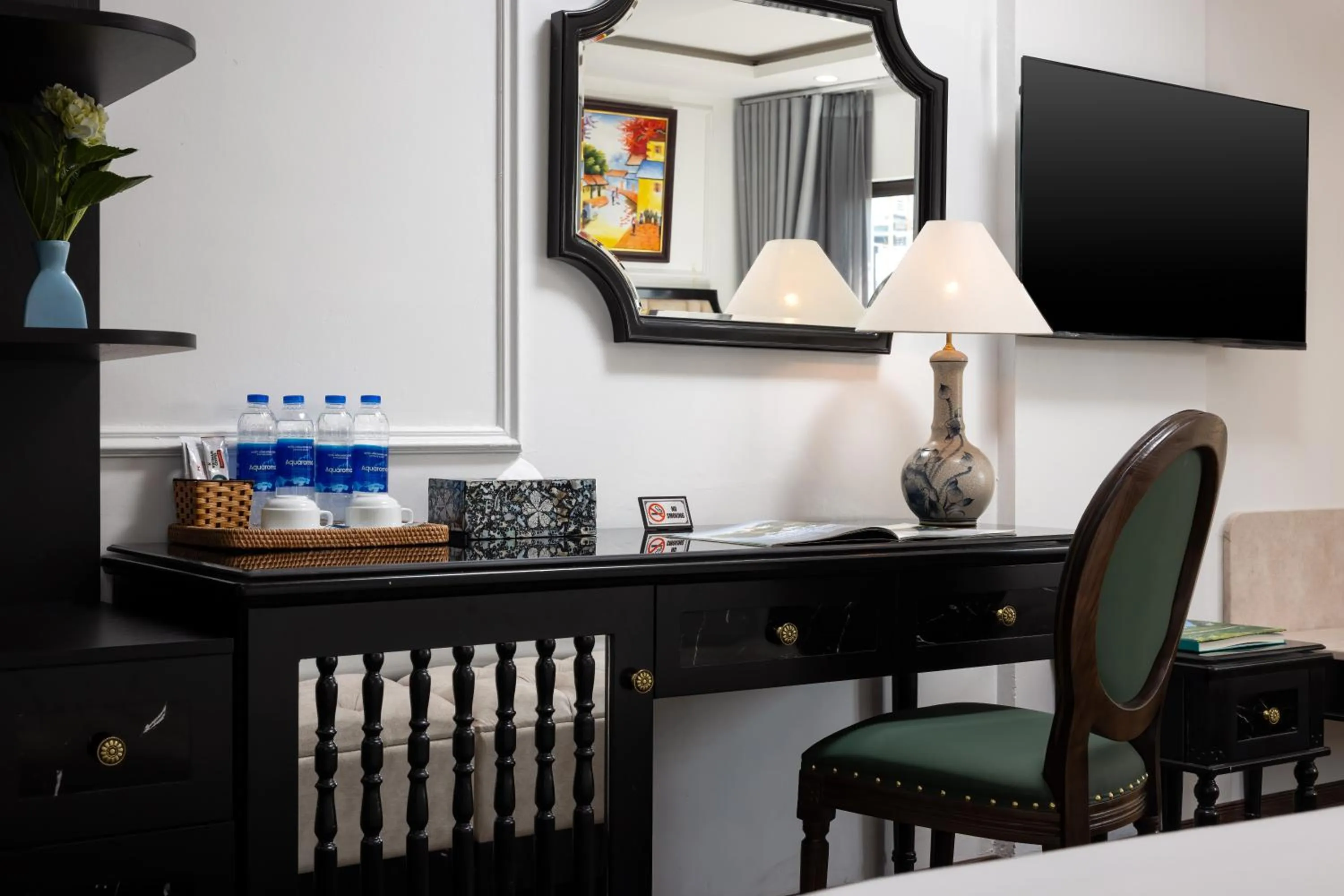 TV and multimedia in Golden Legend Palace Hotel & Travel