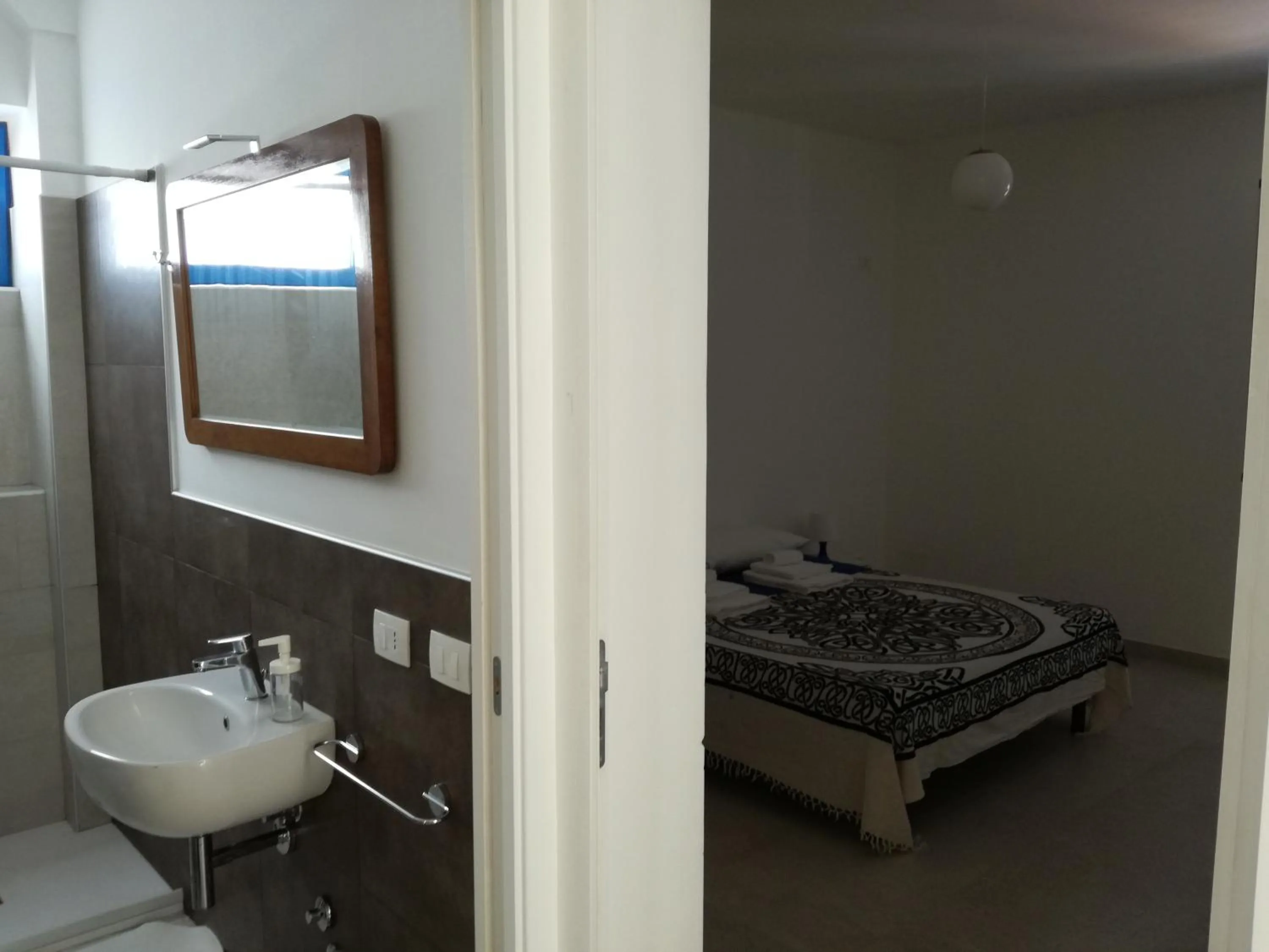 Bedroom in Mediterranea Guesthouse B&B