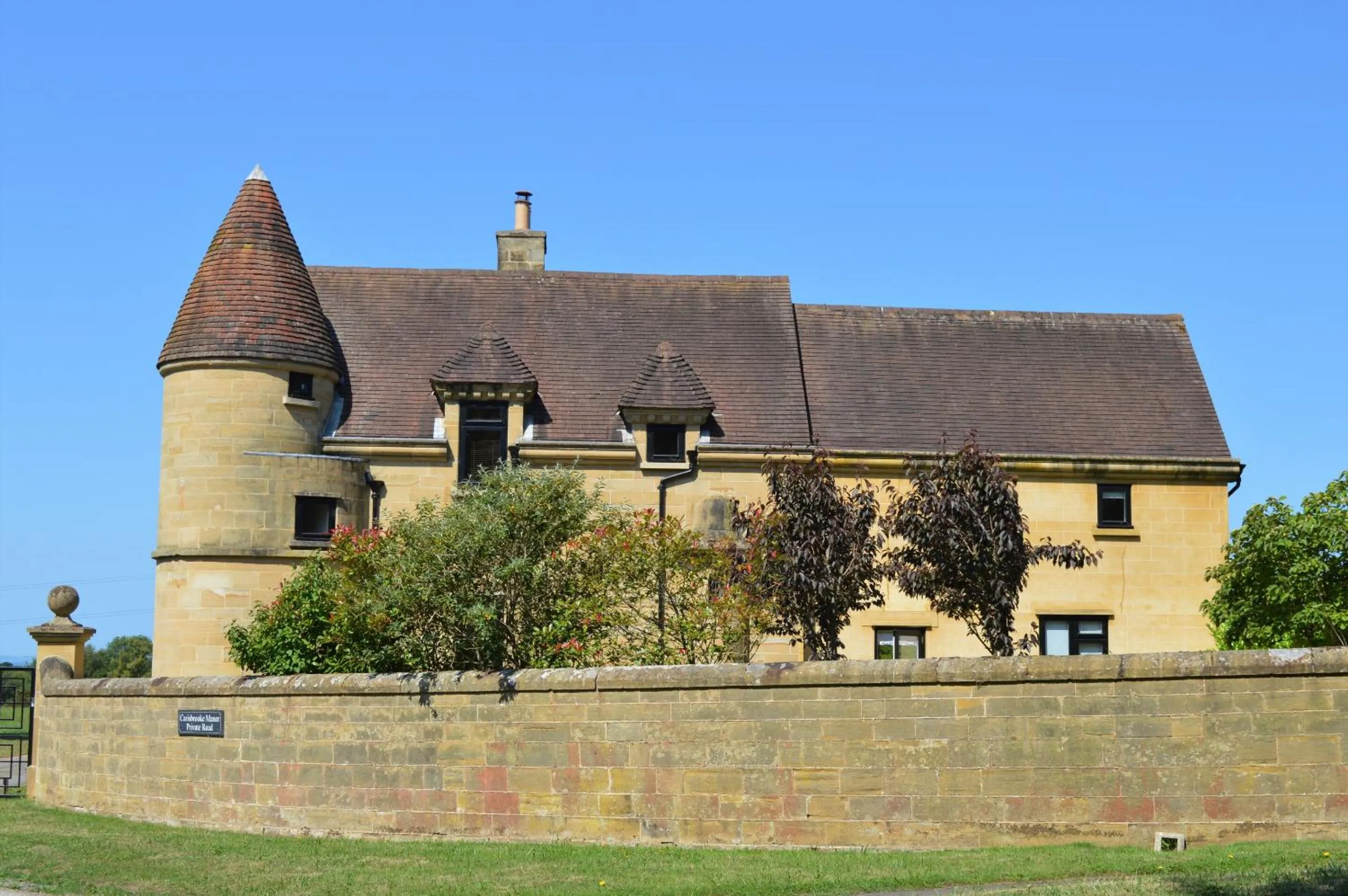 Property building in East Lodge