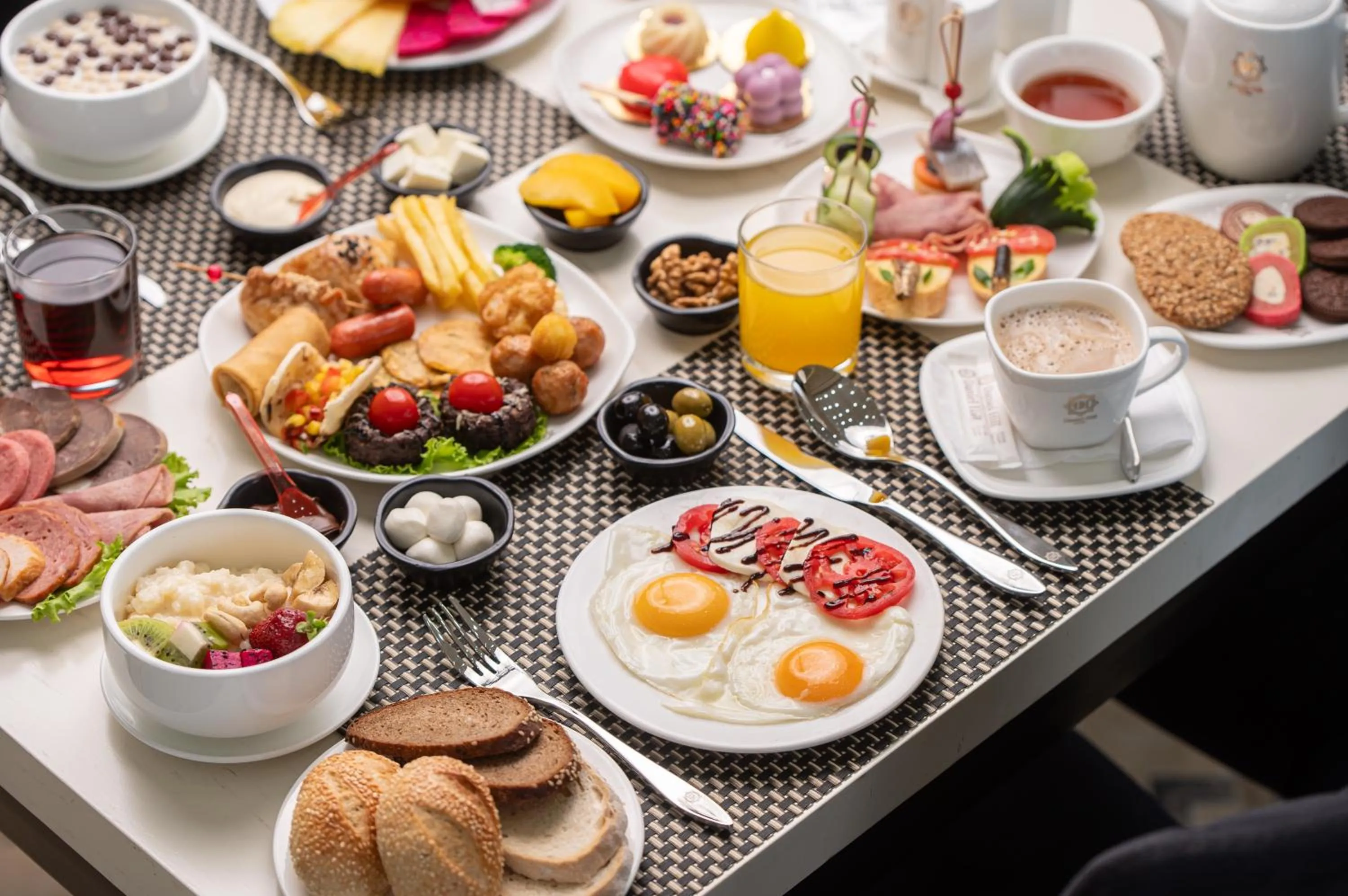 Breakfast in Daniel Hill Hotel