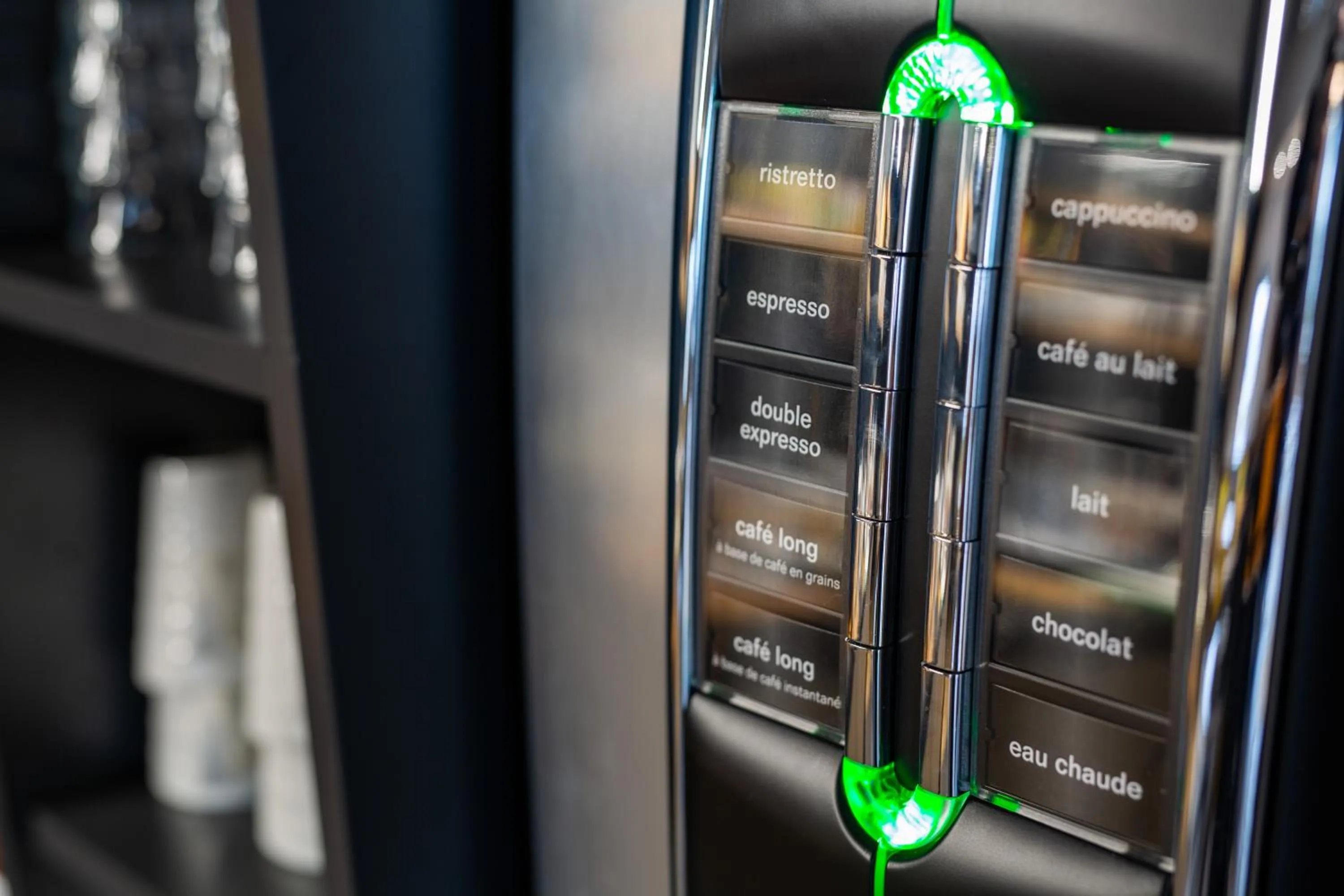 Breakfast in Campanile Laval Nord