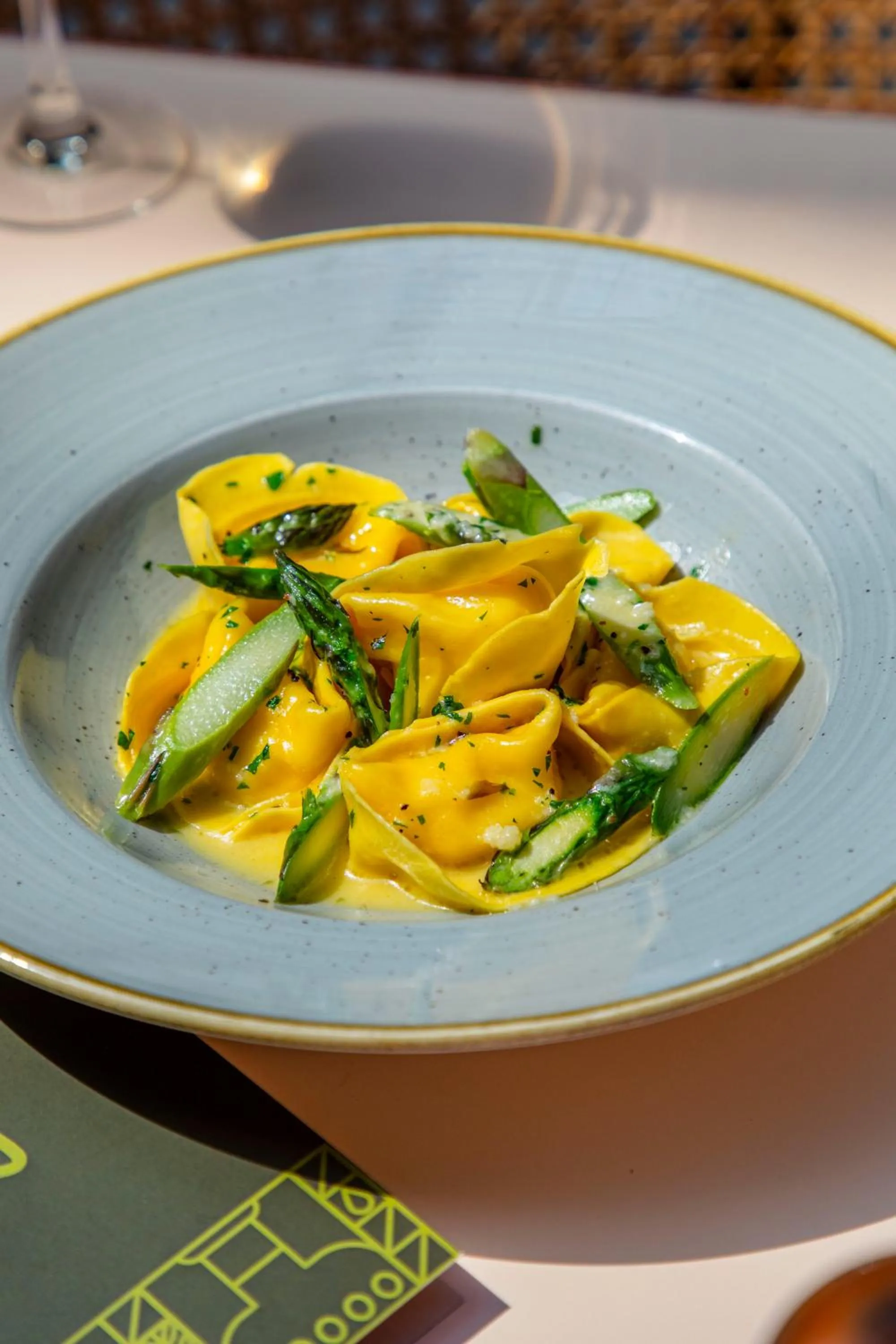 Restaurant/places to eat in Holiday Inn London Heathrow - Bath Road by IHG