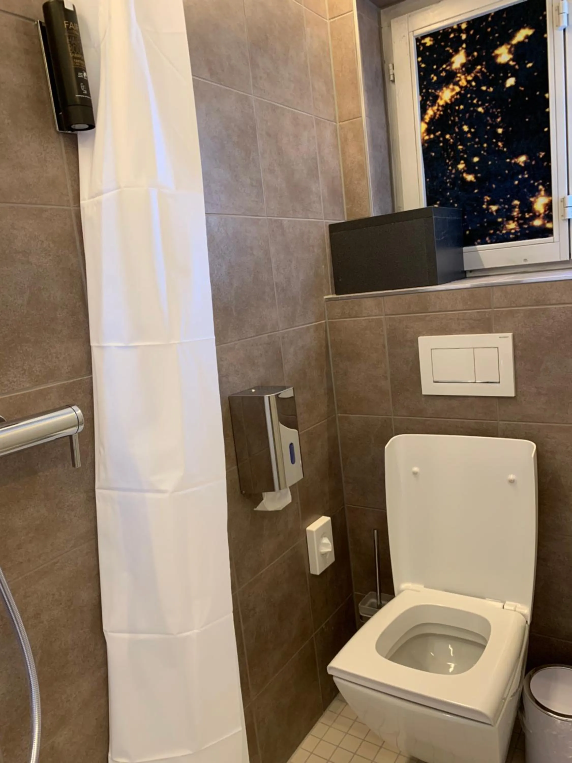 Bathroom in Capsule Hotel - Lucerne TheLAB