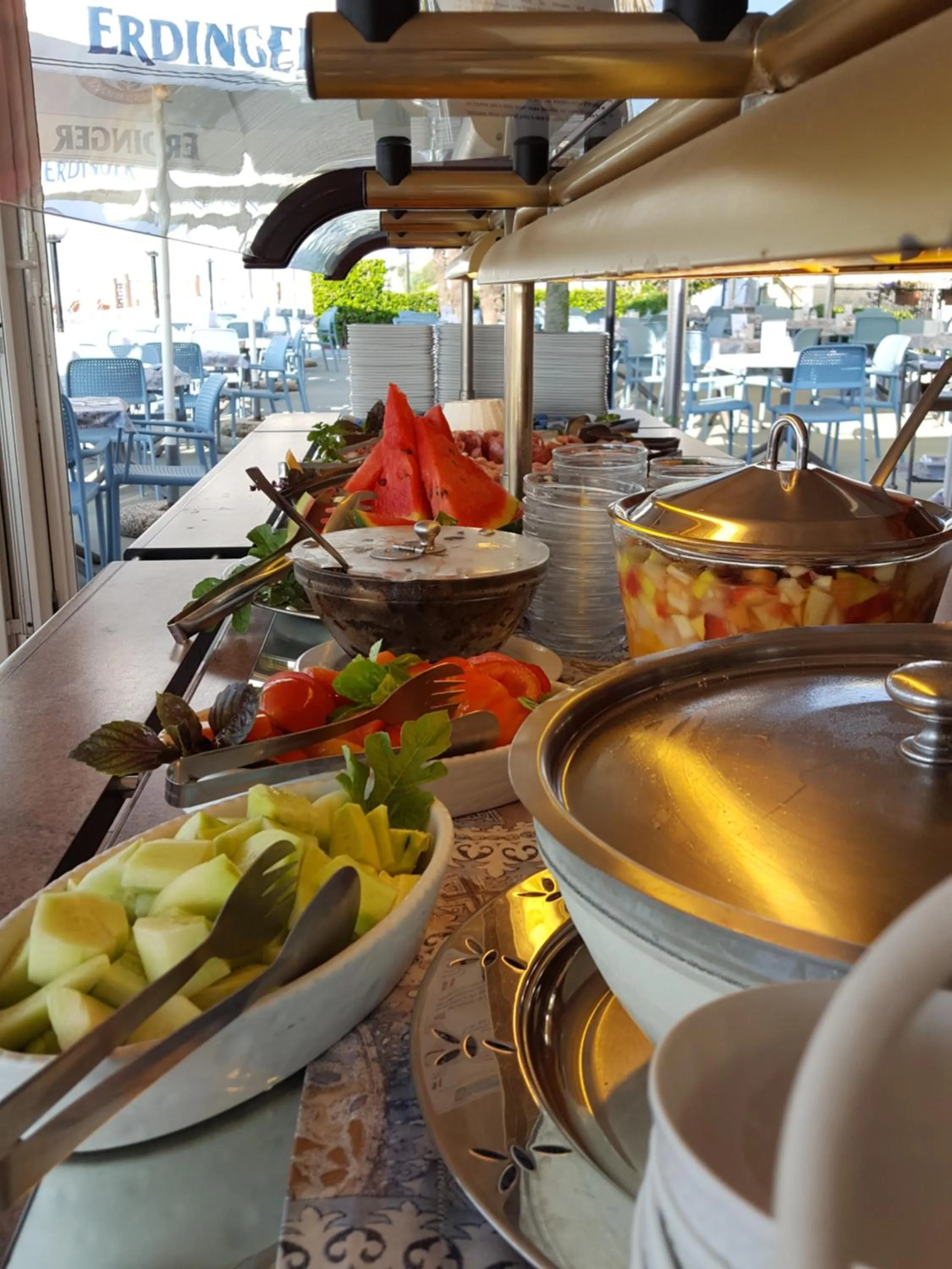 Food and drinks in Hotel Righetto Fronte Mare