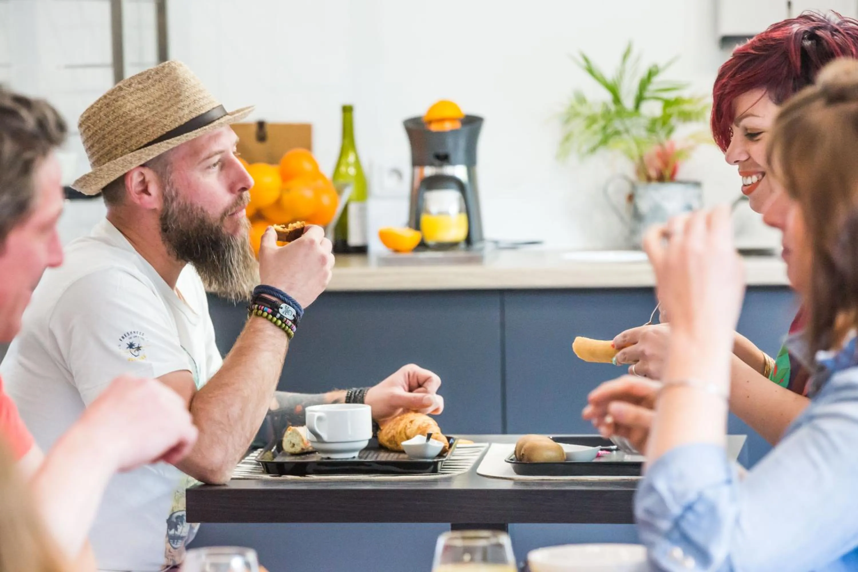Breakfast in Hôtel Les Pieux En Cotentin