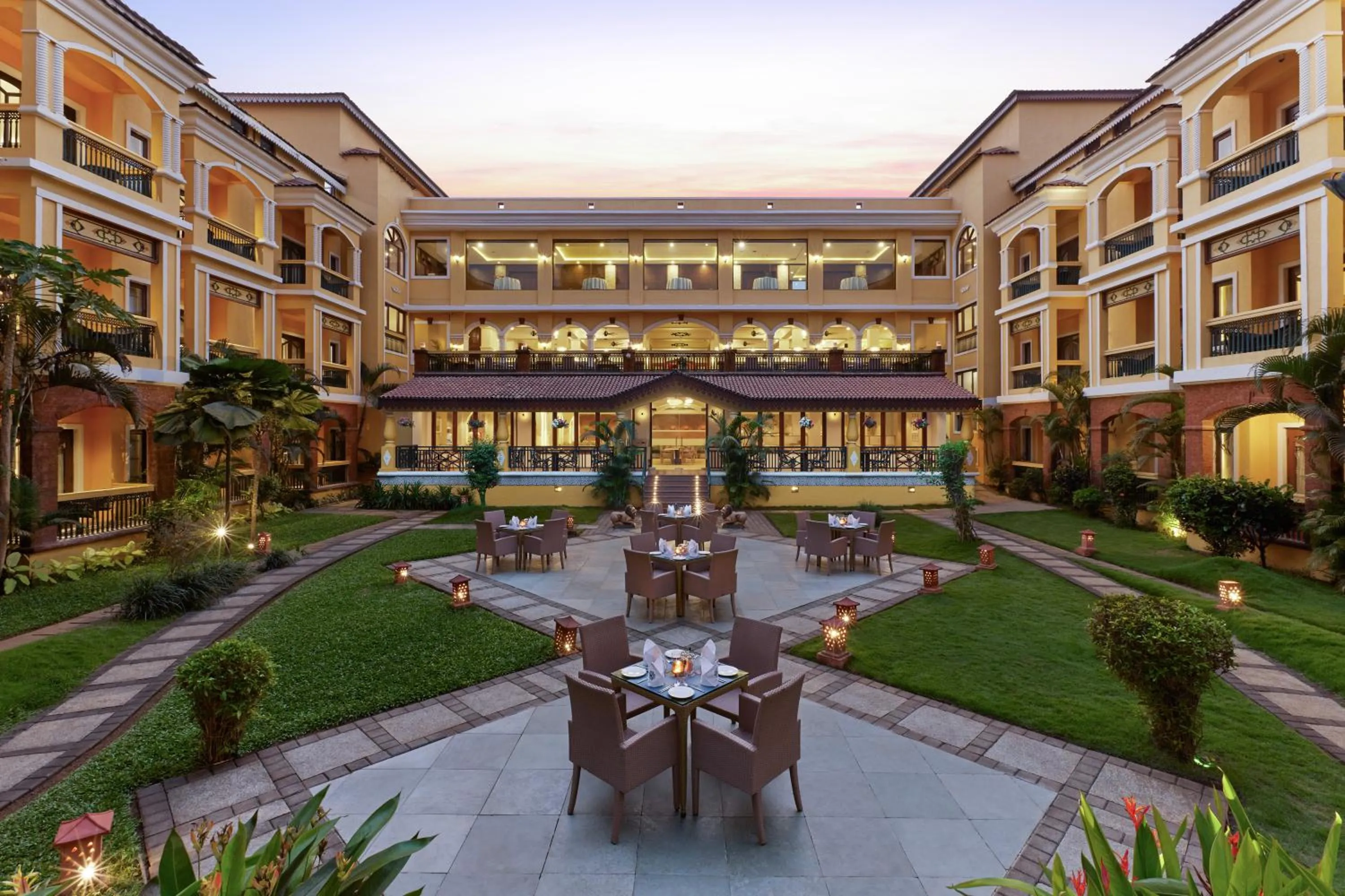 Inner courtyard view in Country Inn & Suites by Radisson, Goa Candolim