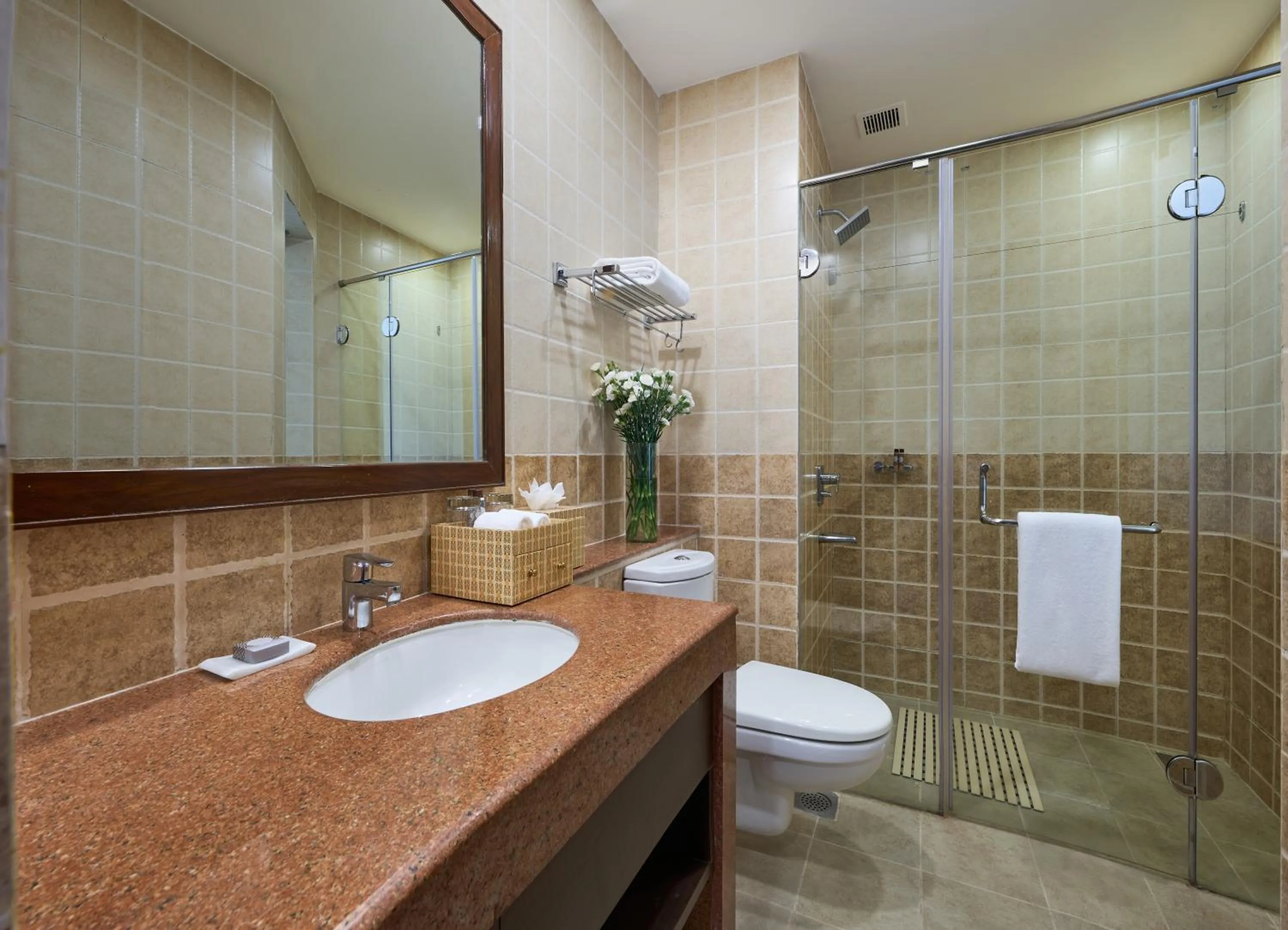 Bathroom in Country Inn & Suites by Radisson, Goa Candolim