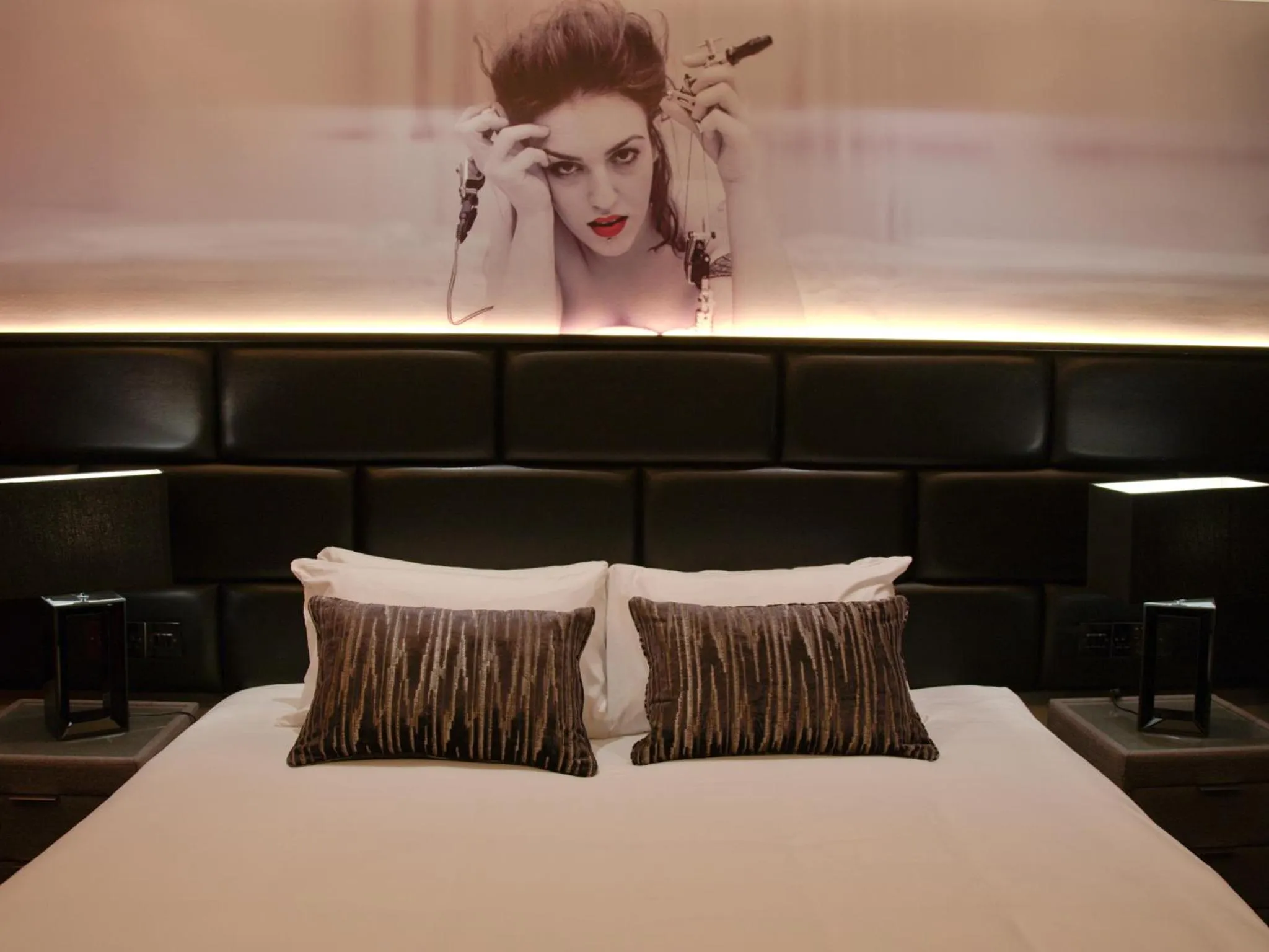 Bedroom, Bed in The Residence Hotel