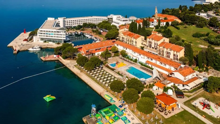 Property building in Apartments Vila Barka