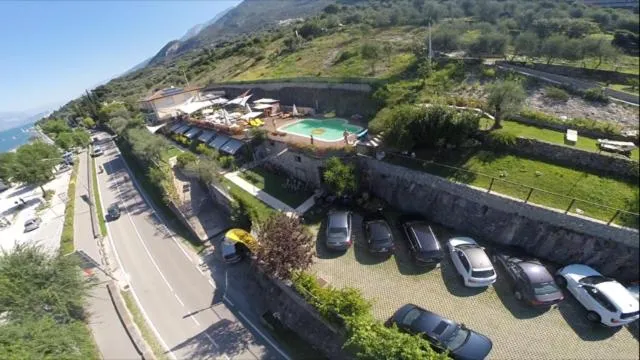 Autumn in Villa Treccani Apartments