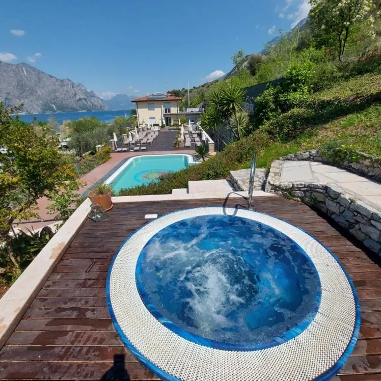 Solarium in Villa Treccani Apartments