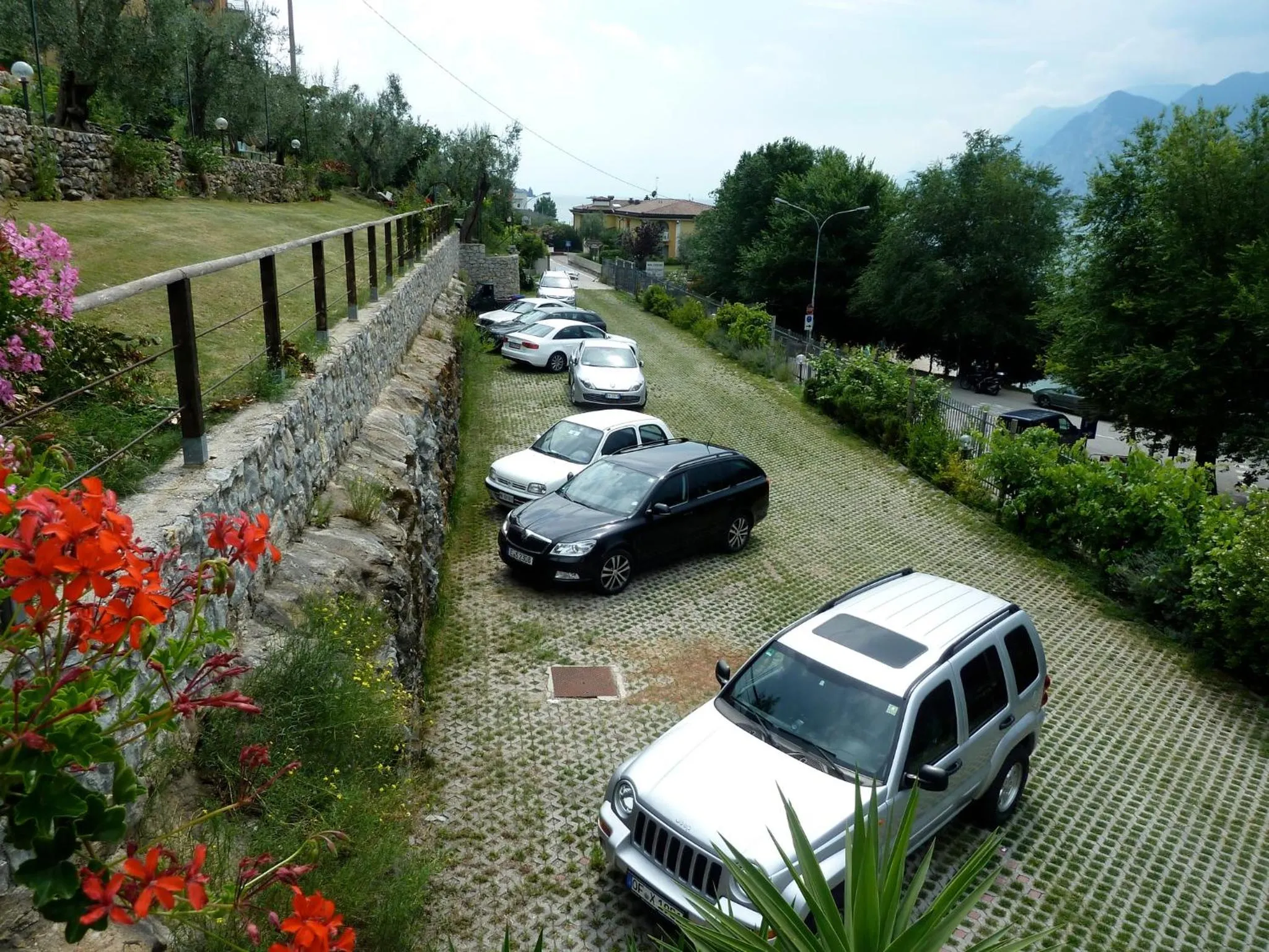 Day in Villa Treccani Apartments