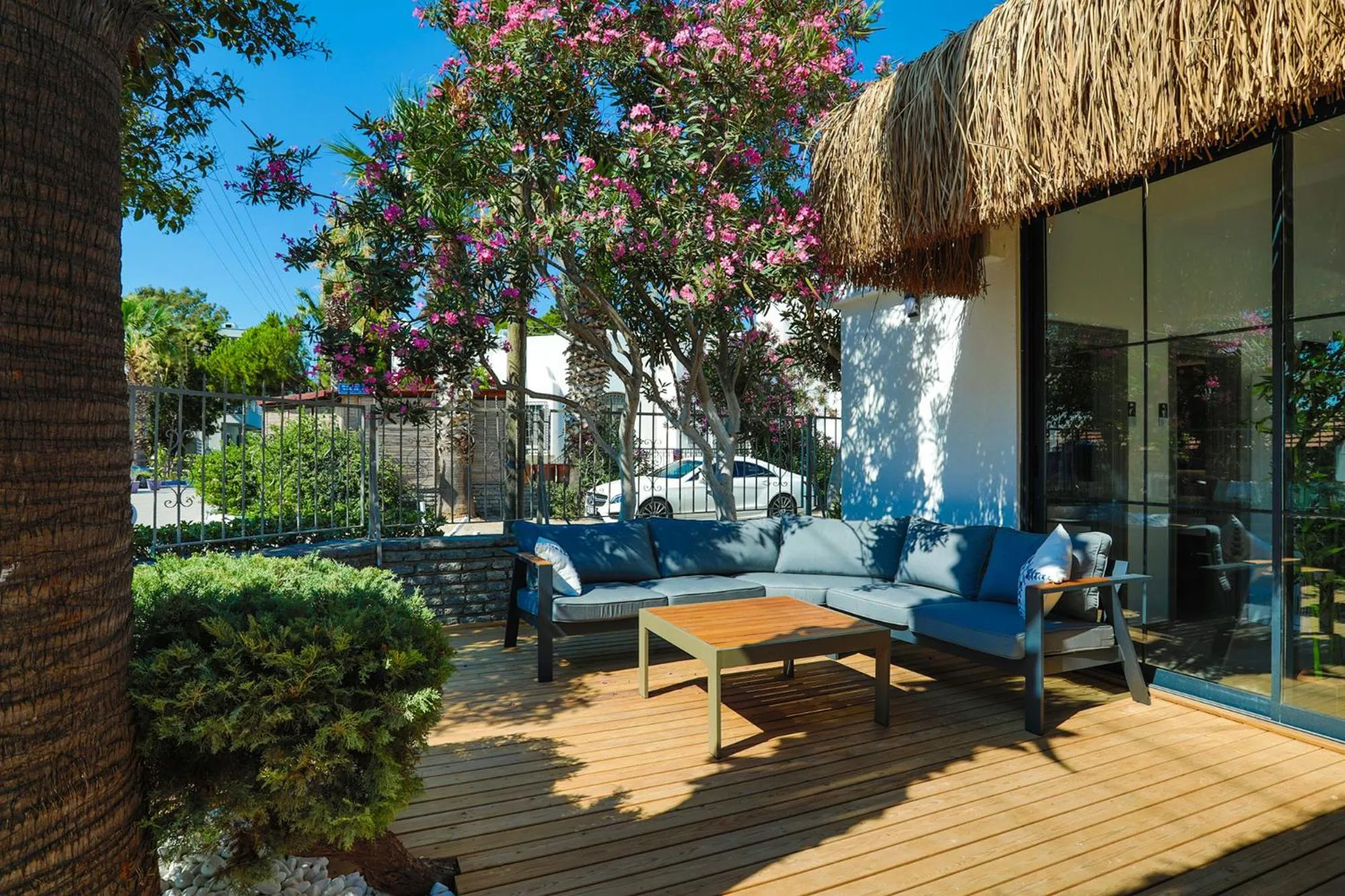 Patio in Yalıpark Beach Hotel