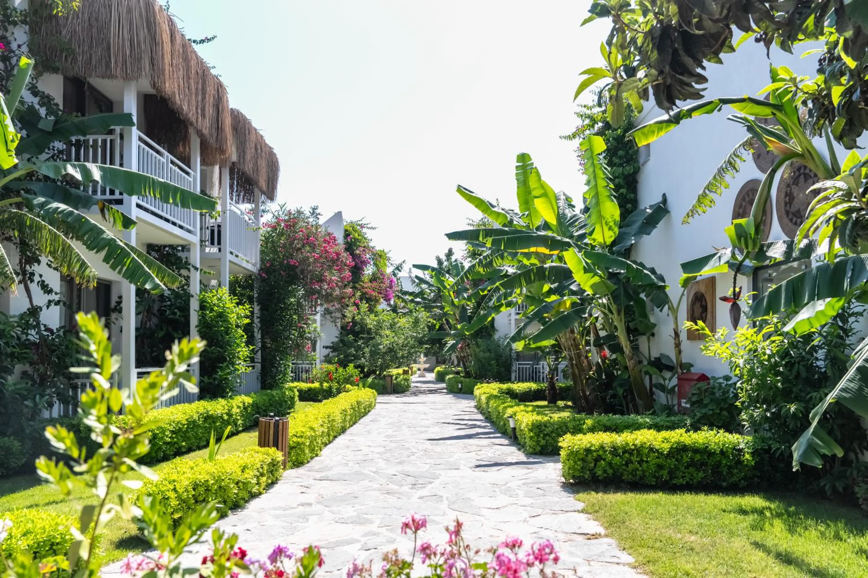 Property building in Yalıpark Beach Hotel