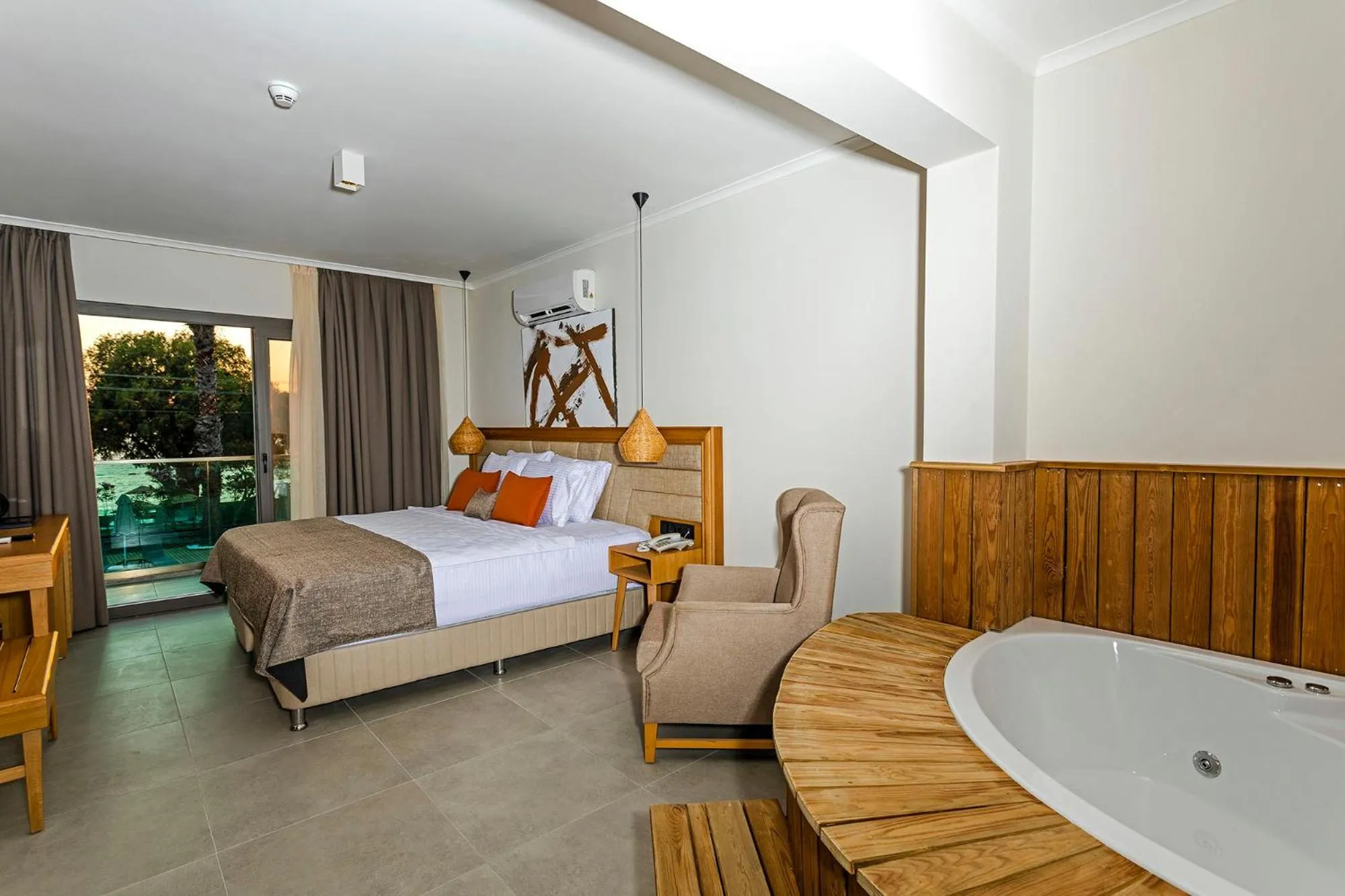 Bedroom in Yalıpark Beach Hotel