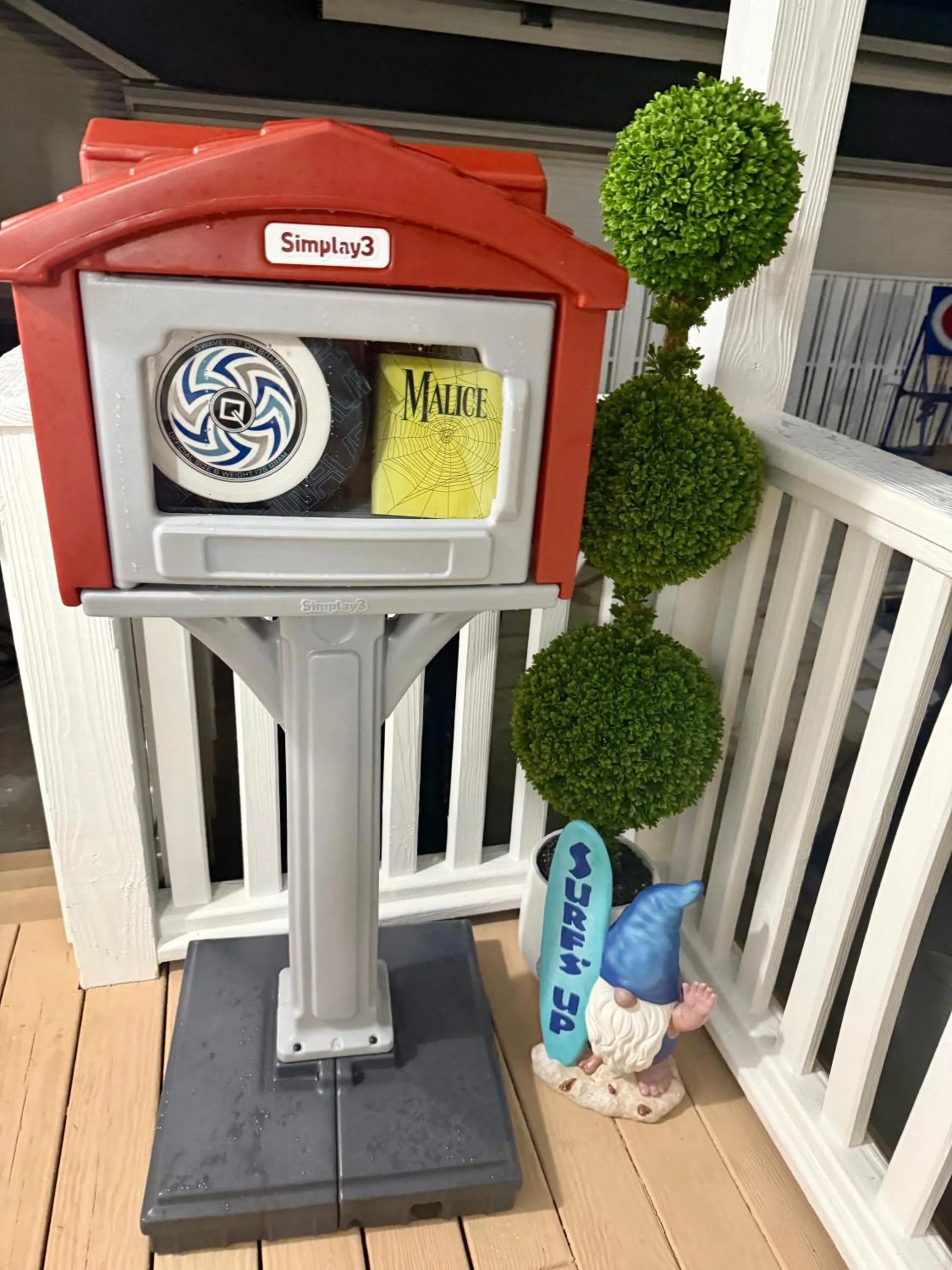 NEW 2026-Ocean Sands Beach Boutique Inn-Sauna and Salt-Mineral Pool -Free Beach Bikes and Famous Beach- Fresh Baked Cookies and Popcorn - Bathrobes and Sunscreen in all rooms-Ultra Sparkling-Free Laundry- 4 Grand Black Beds-Call NOW & Save-1-252-AHA-SAND