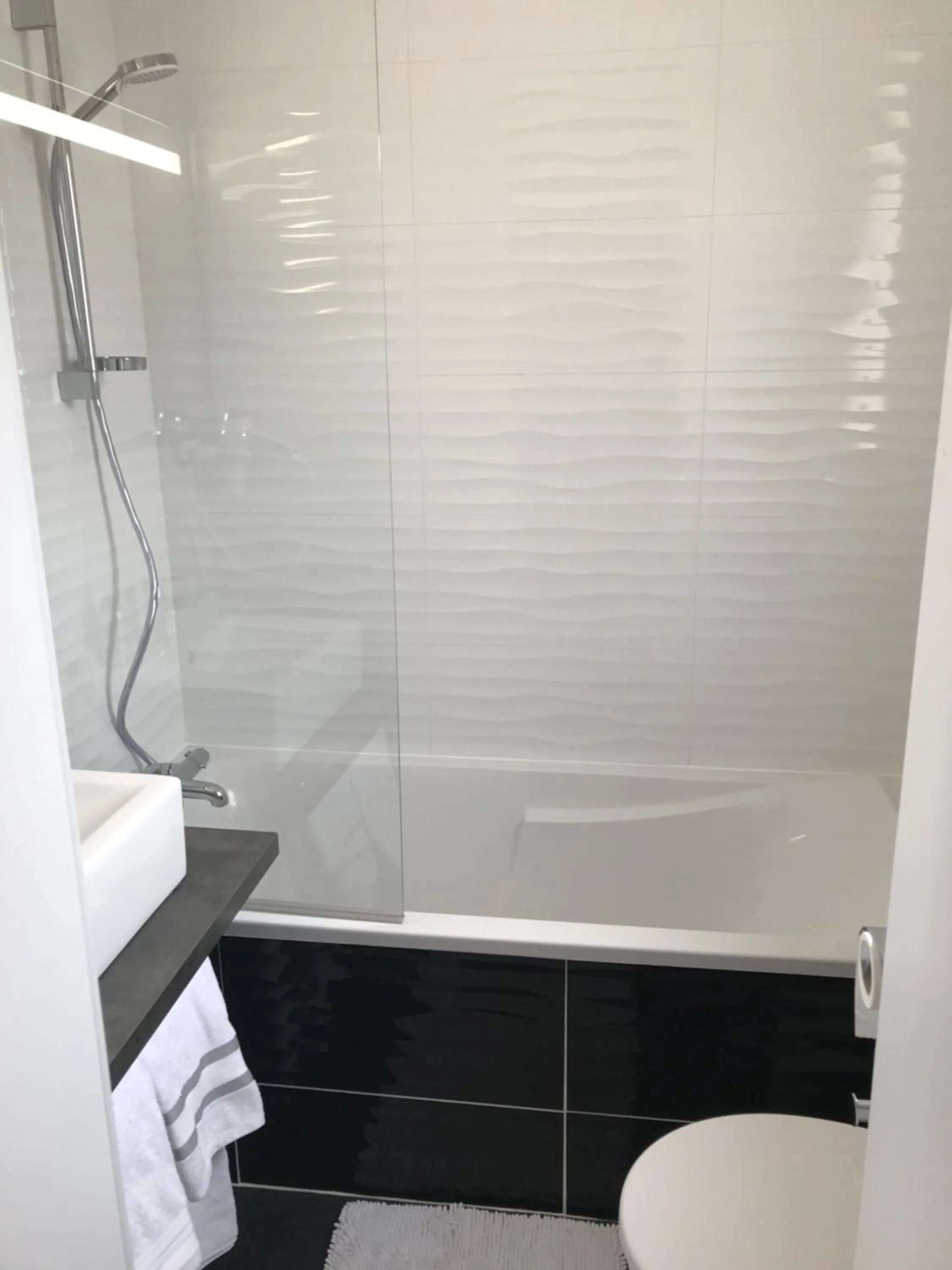 Bathroom in Les Pastels