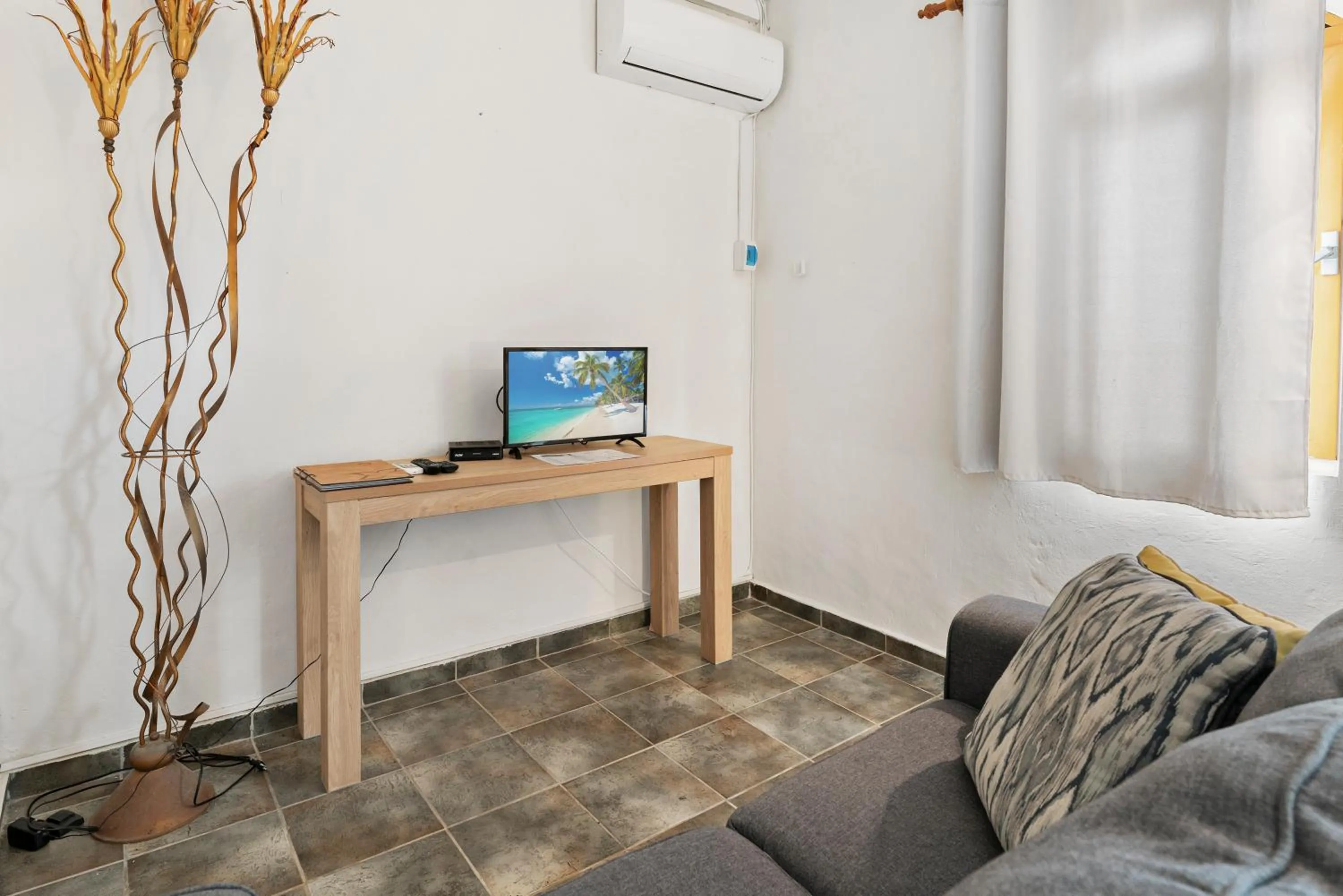 TV and multimedia in Bandabou Breeze Curacao