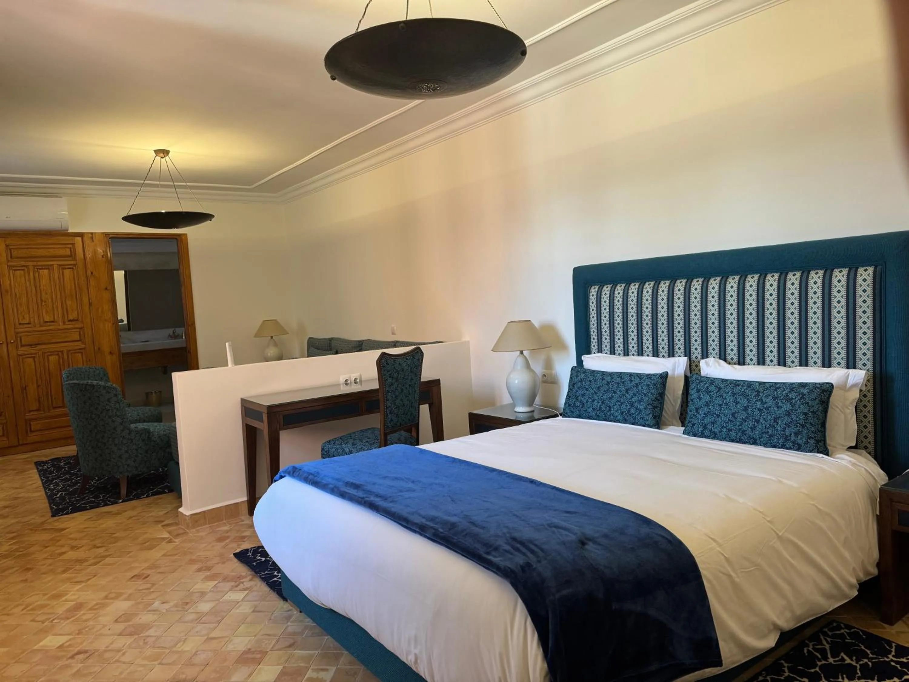 Bed in Riad Les Bougainvilliers