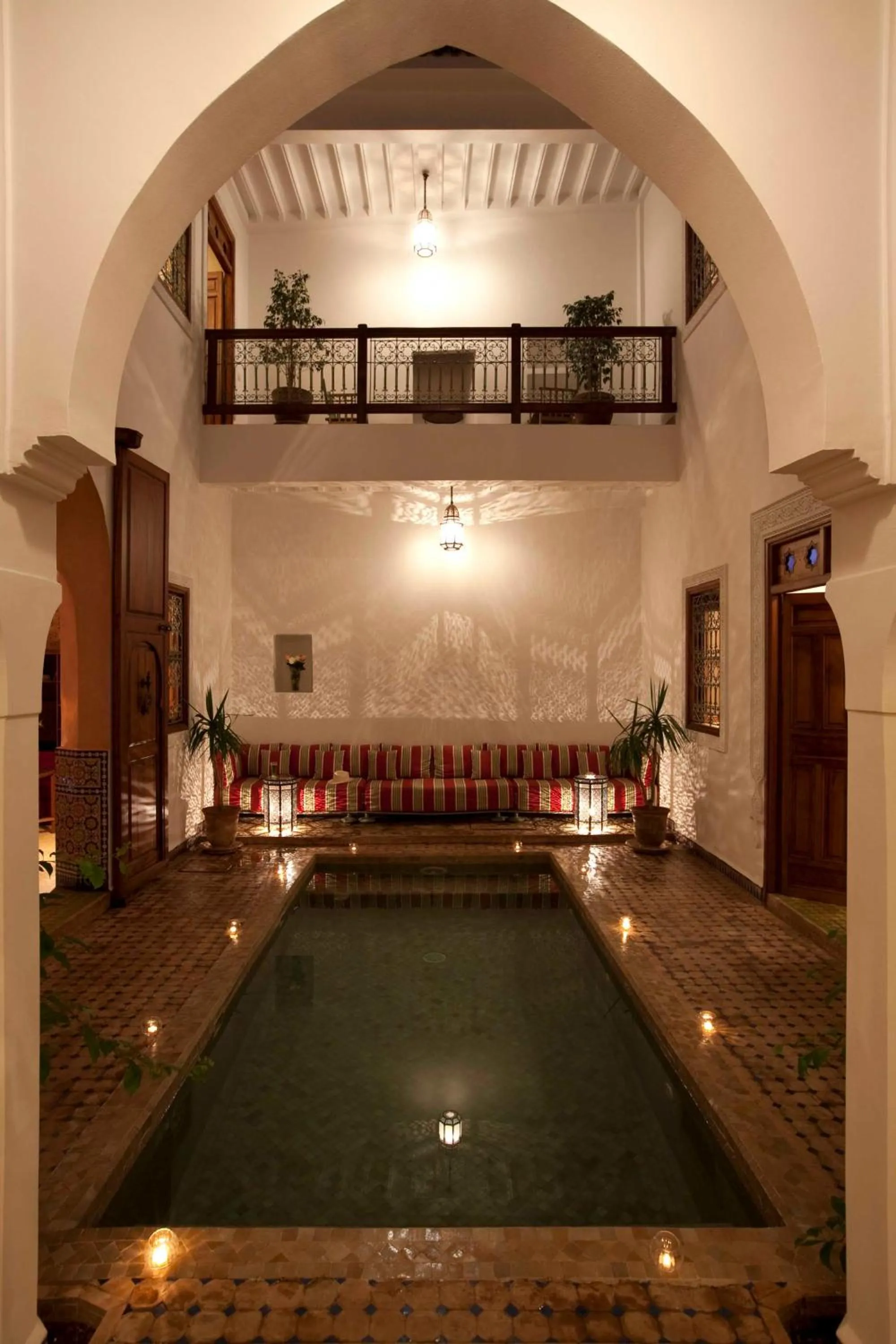 Swimming pool in Riad Les Bougainvilliers