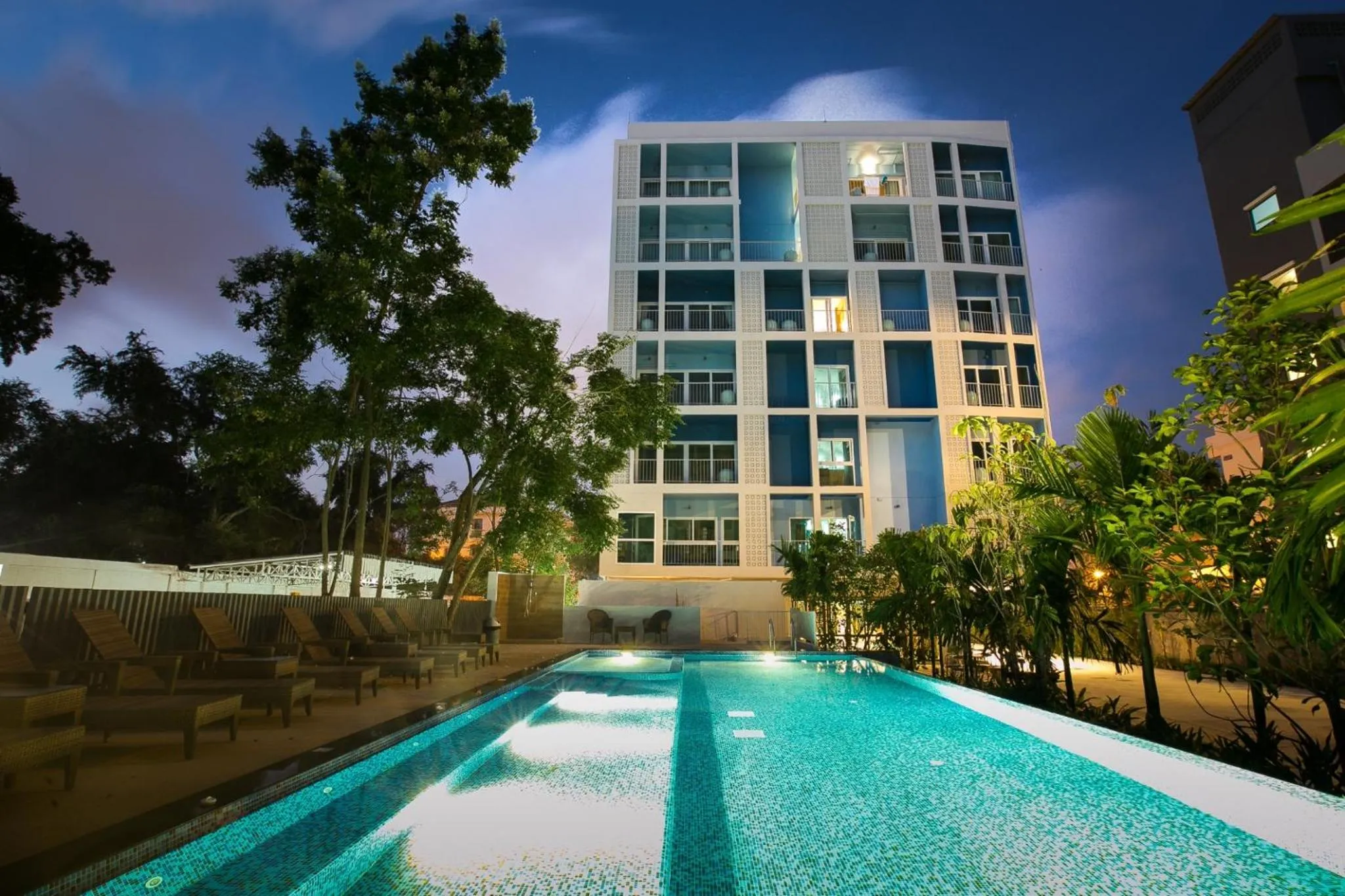 Property building in DeeProm Pattaya Hotel