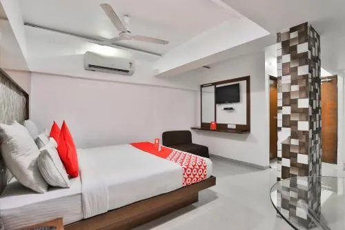 Hotel O Keshav