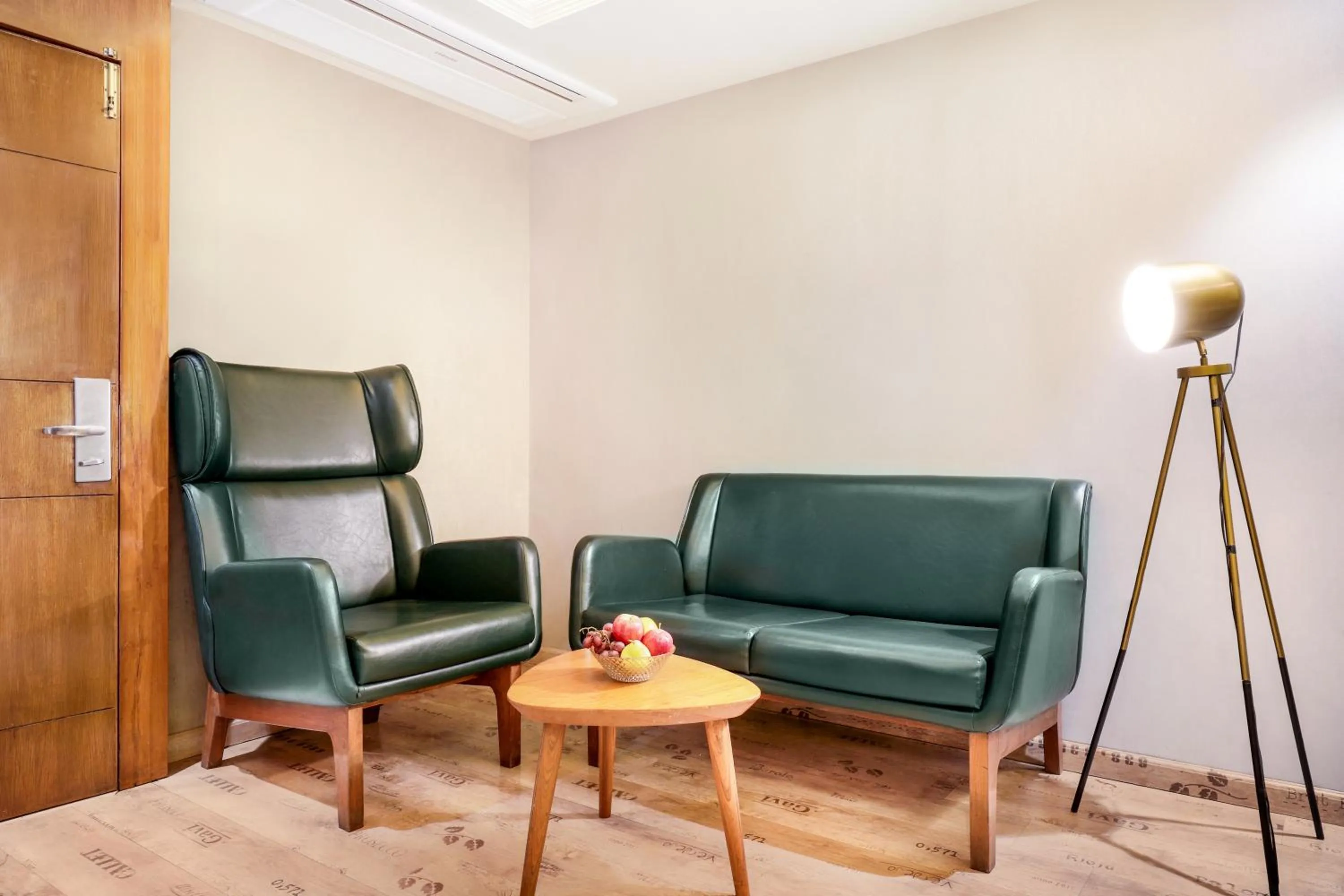 Living room in Keys Select by Lemon Tree Hotels, Gandhi Ashram, Ahmedabad