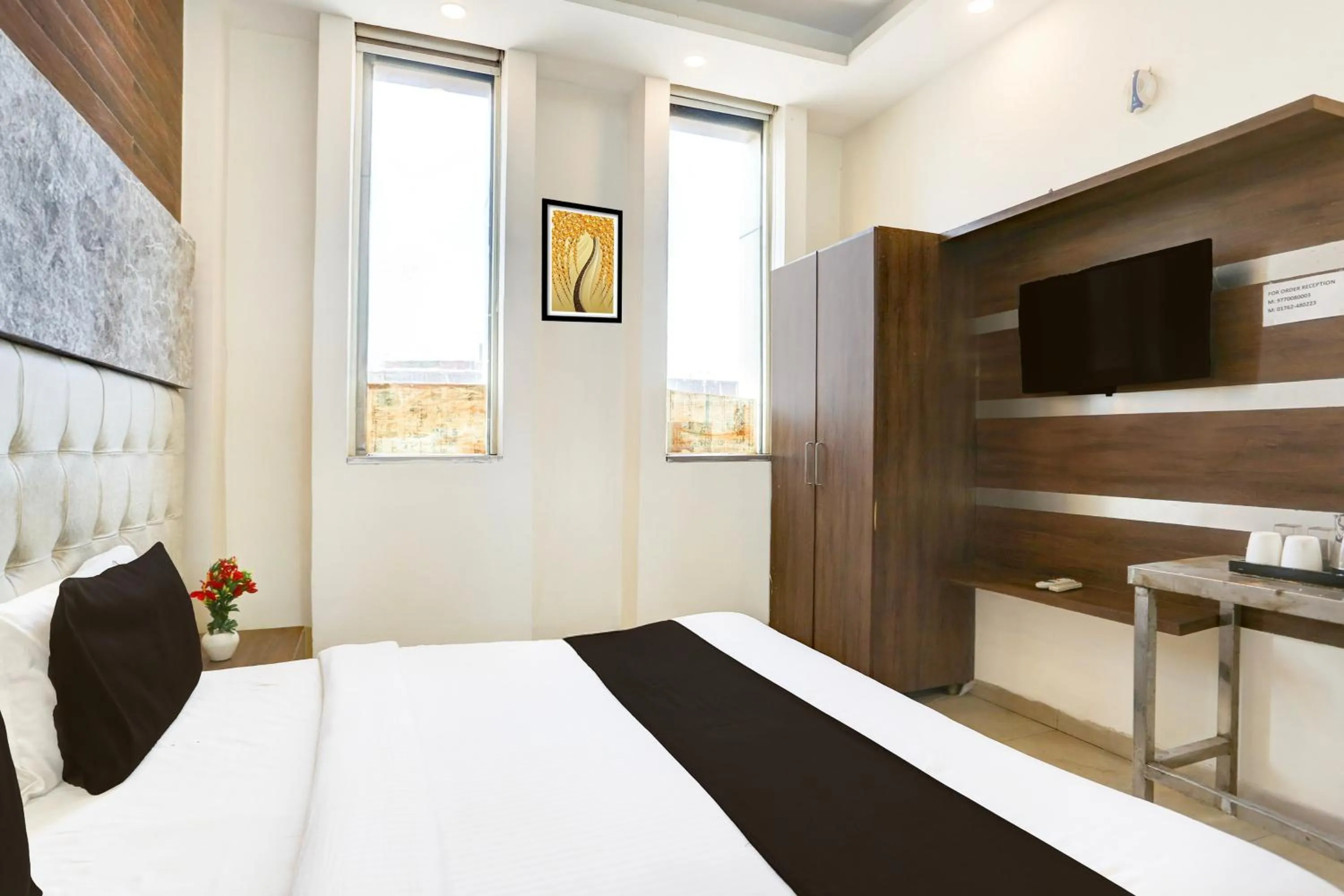 Bedroom, Bed in Hotel O by OYO Chandigarh Highway Near Prabhat Road