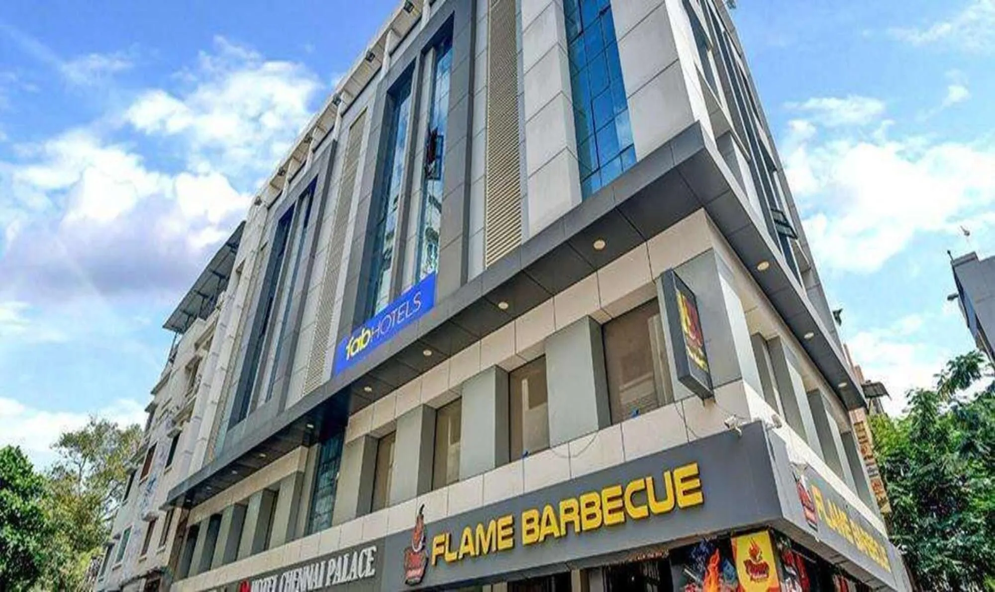 Property building in Fabhotel Chennai Palace - Nr Chennai Beach Railway Station