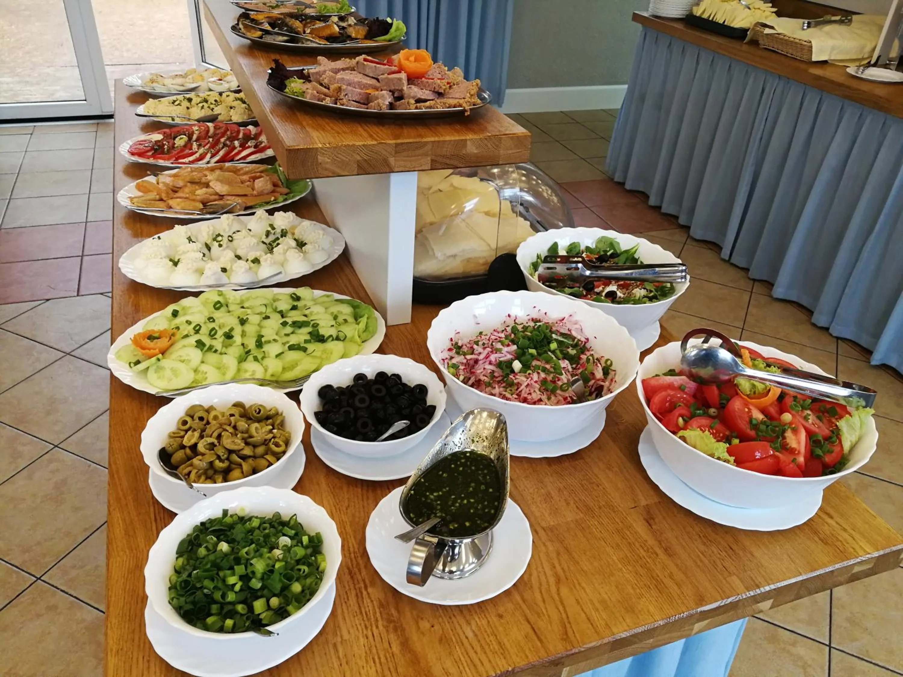 Buffet breakfast in Ośrodek Wypoczynkowy Merkury