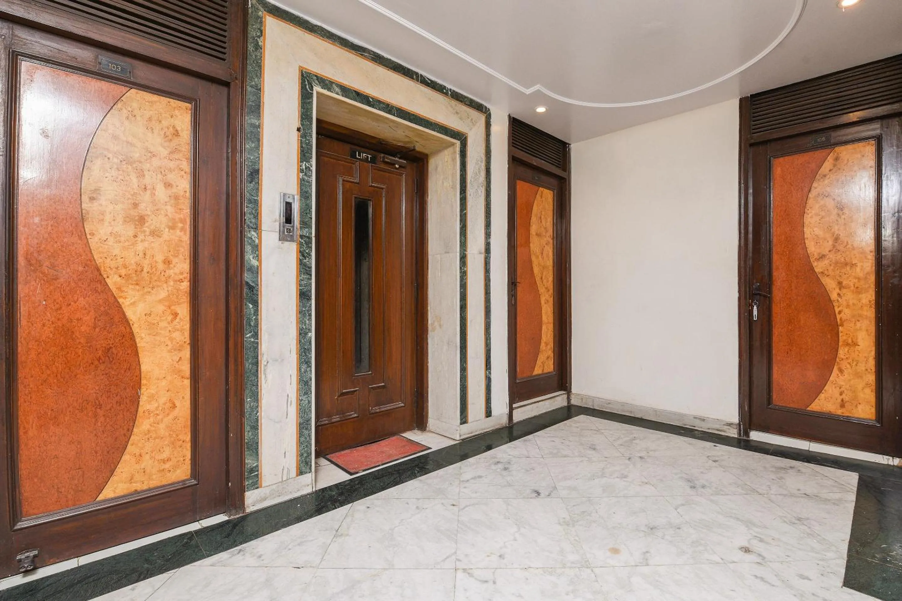 Lobby or reception in Hotel O City Palace