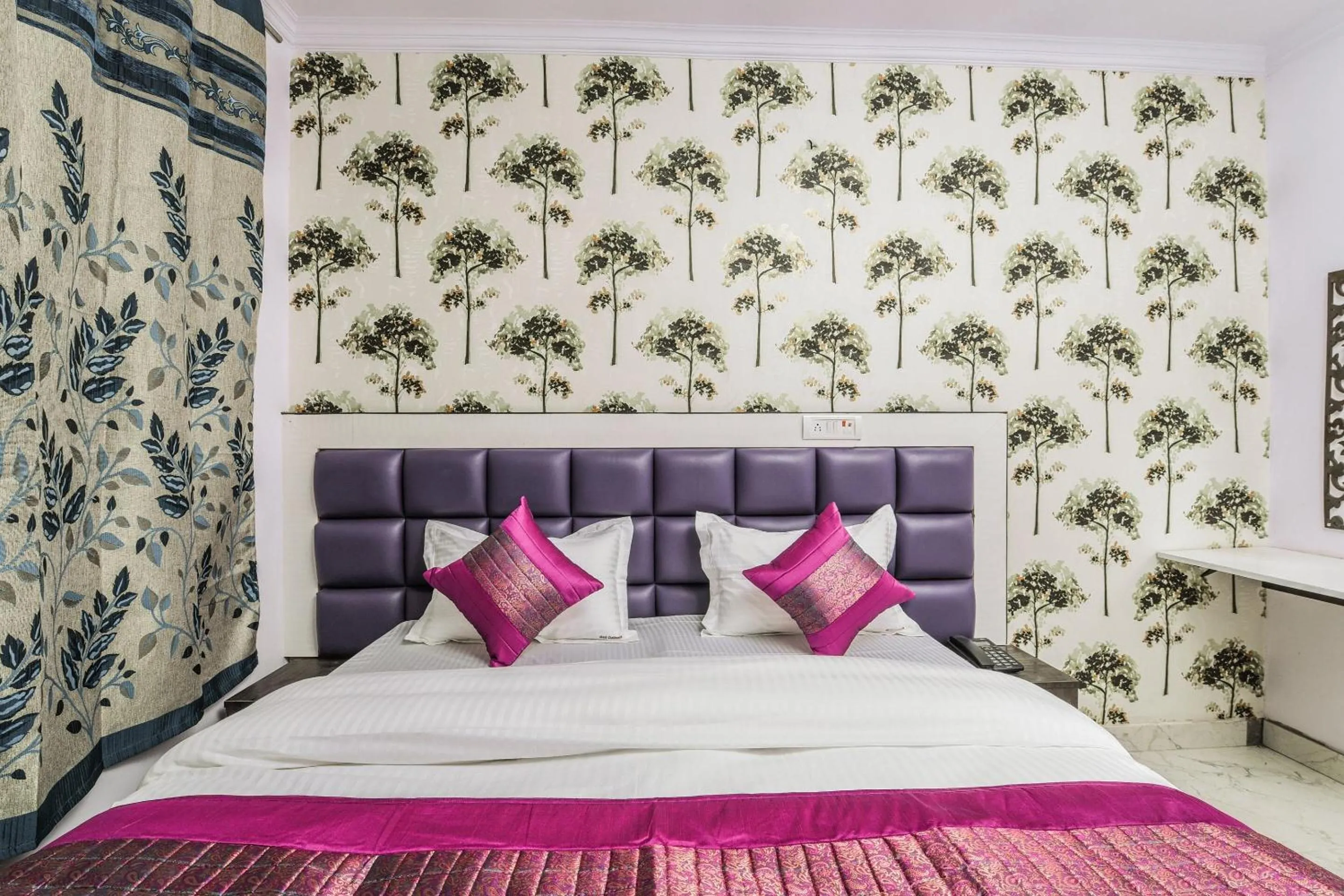 Bedroom, Bed in Hotel O Akash Continental