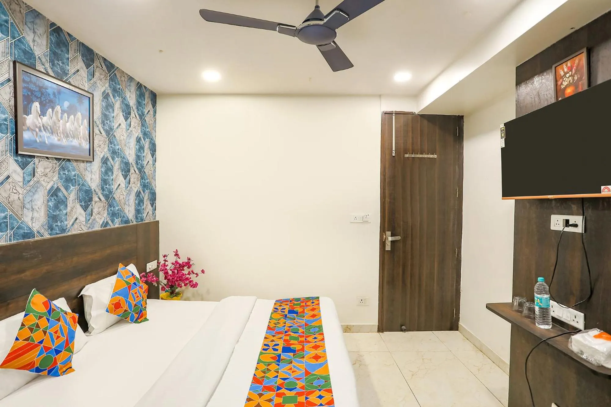 Bed in Via Royal Galaxy I